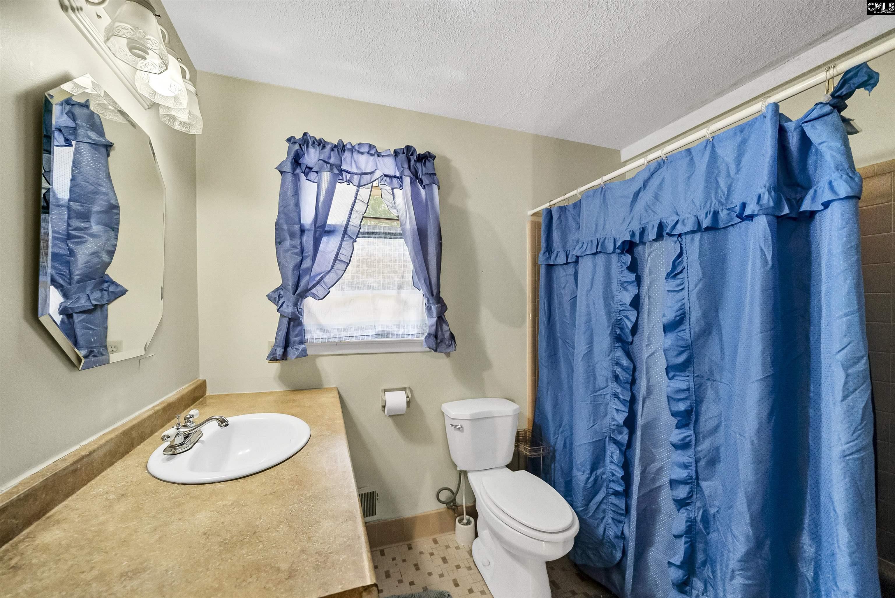 1509 Nunamaker Drive Columbia, SC 29210