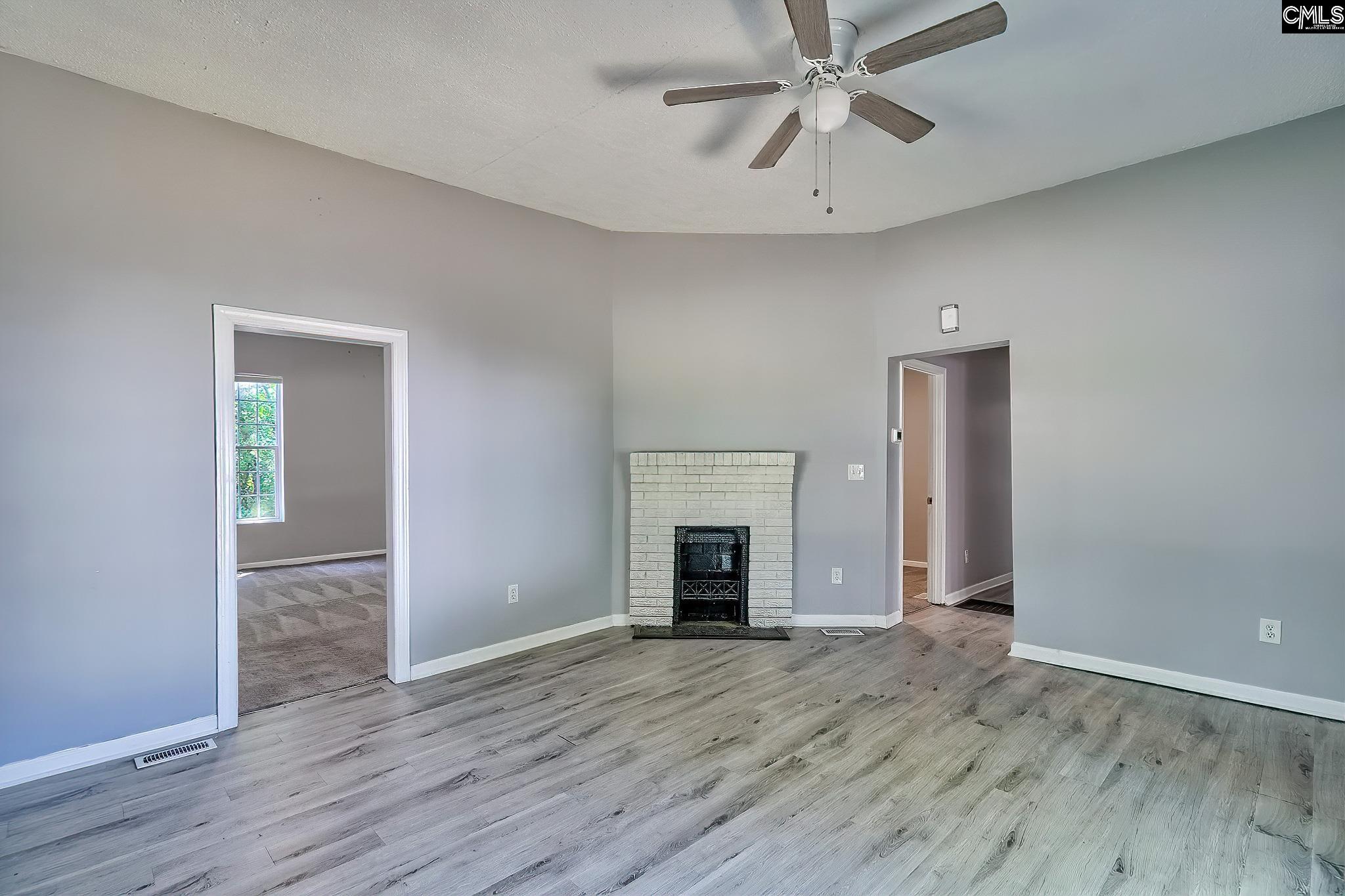 216 Summerland Avenue Batesburg, SC 29006-1325