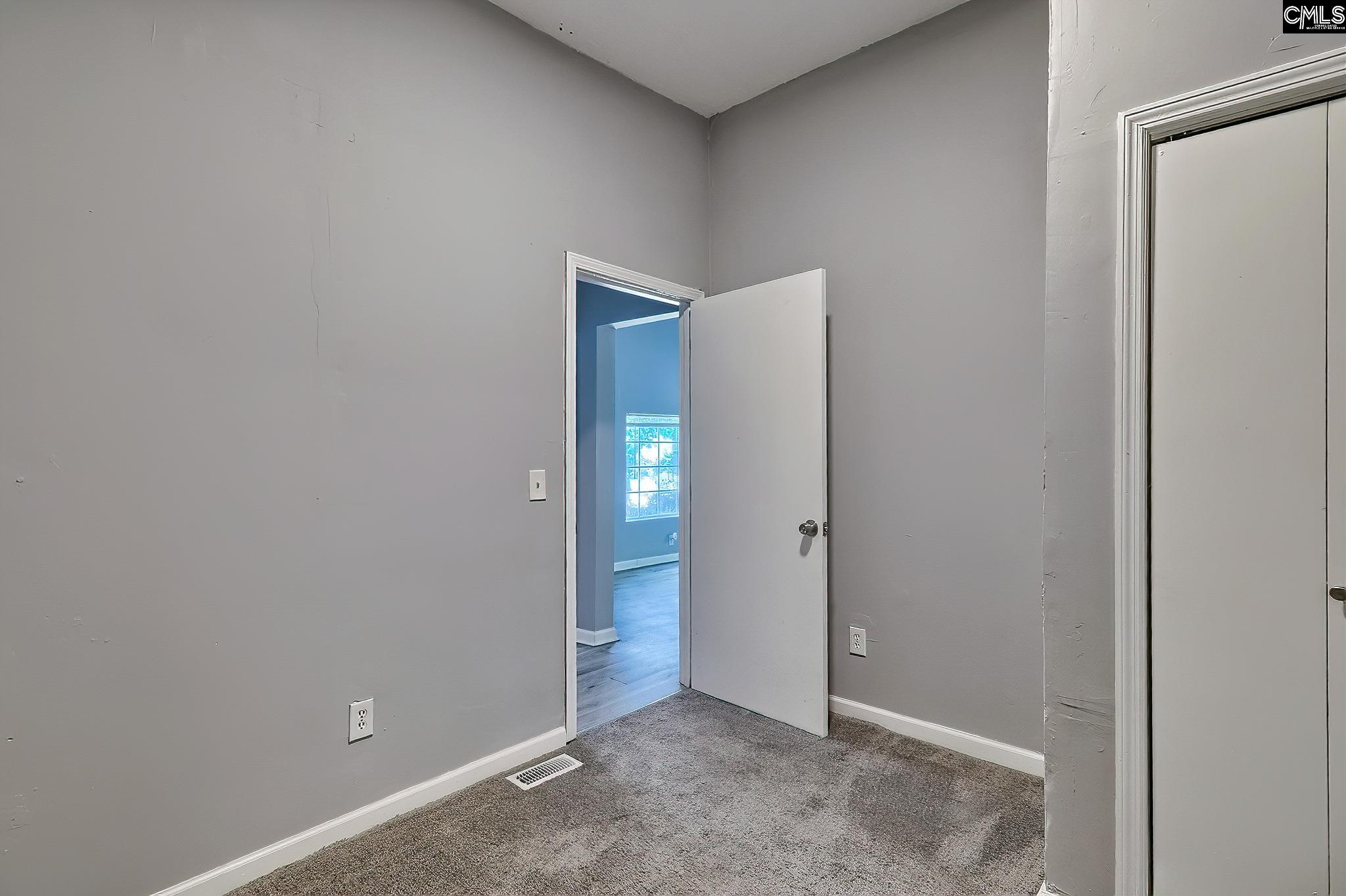 216 Summerland Avenue Batesburg, SC 29006-1325