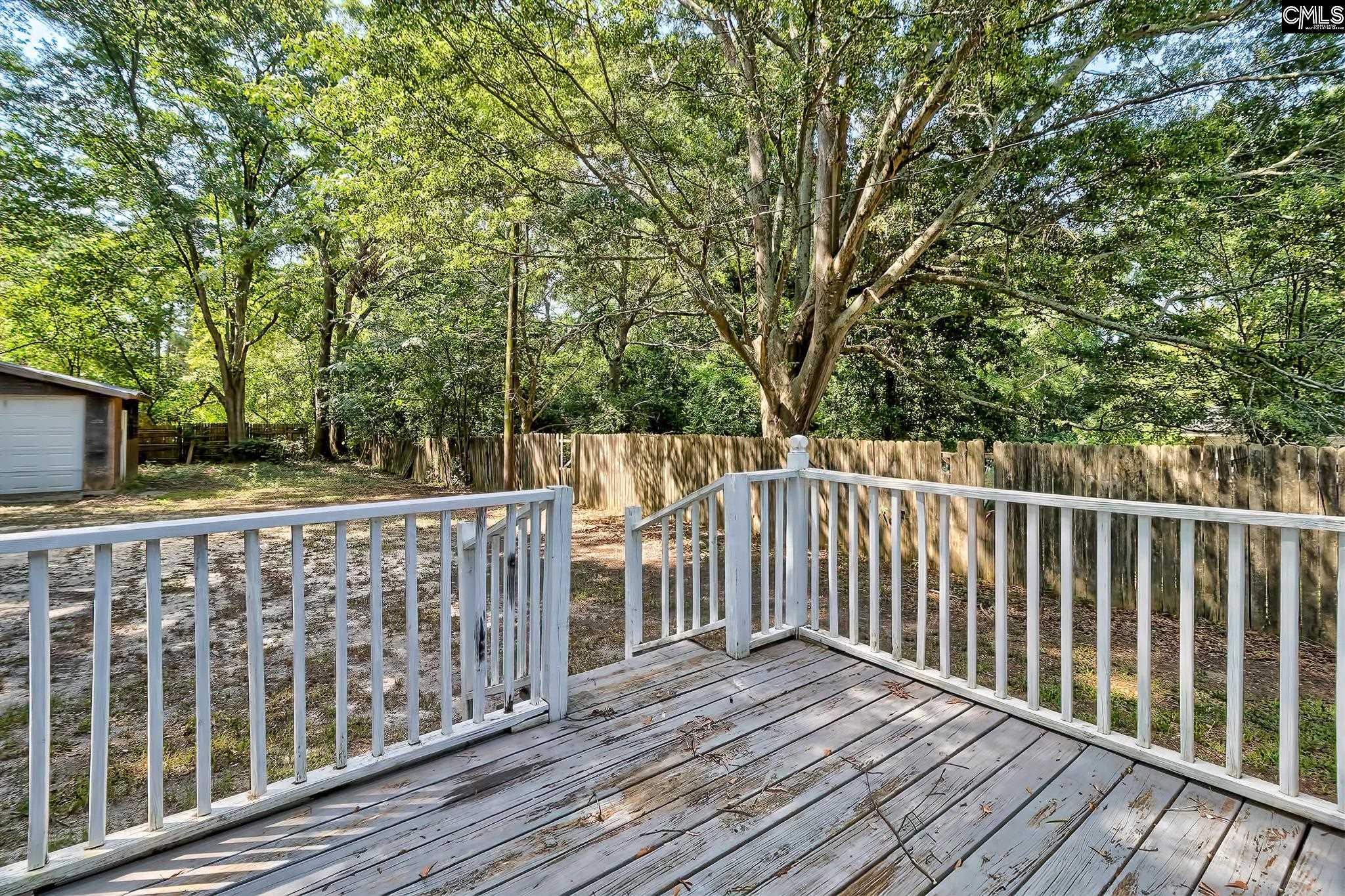 216 Summerland Avenue Batesburg, SC 29006-1325