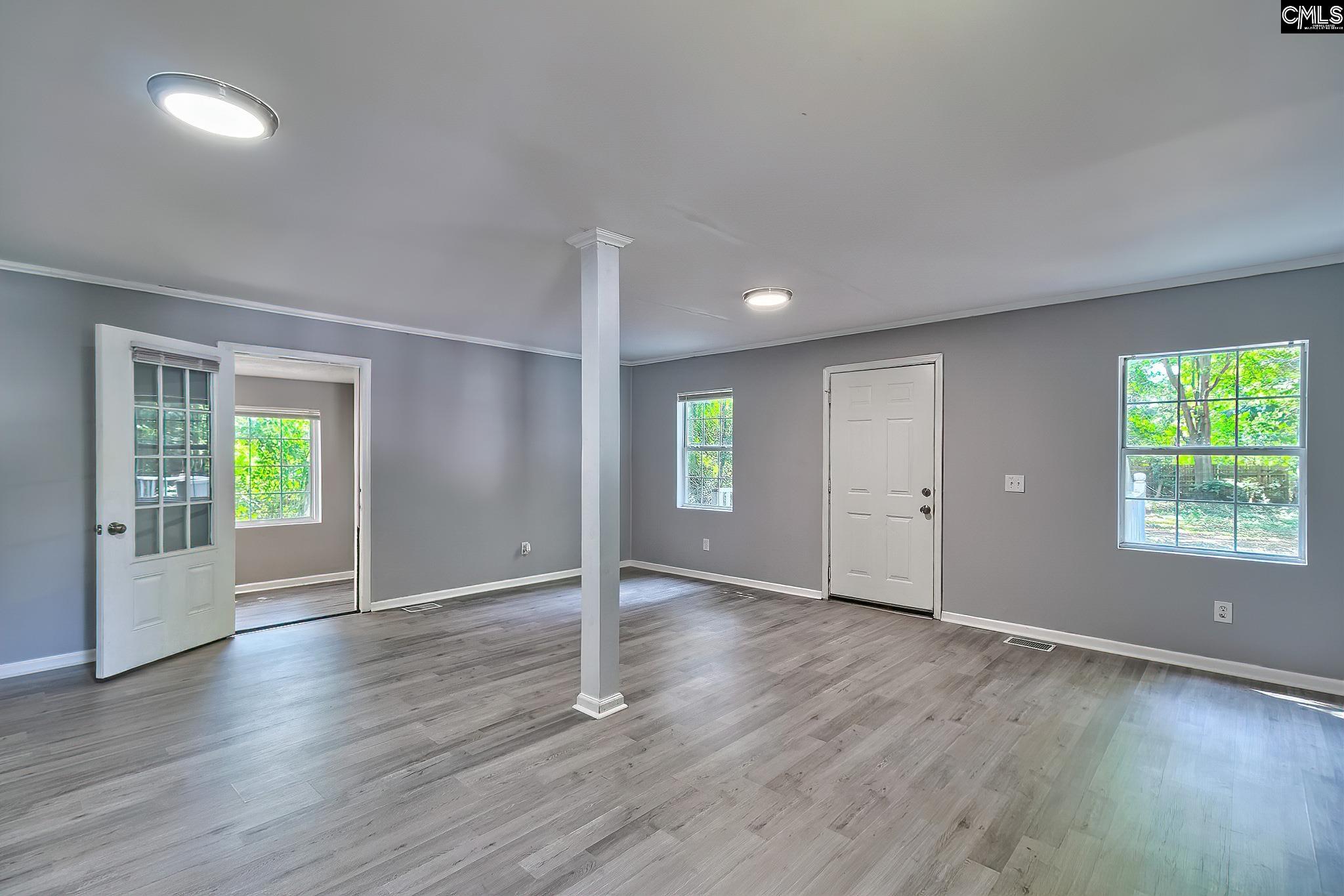 216 Summerland Avenue Batesburg, SC 29006-1325