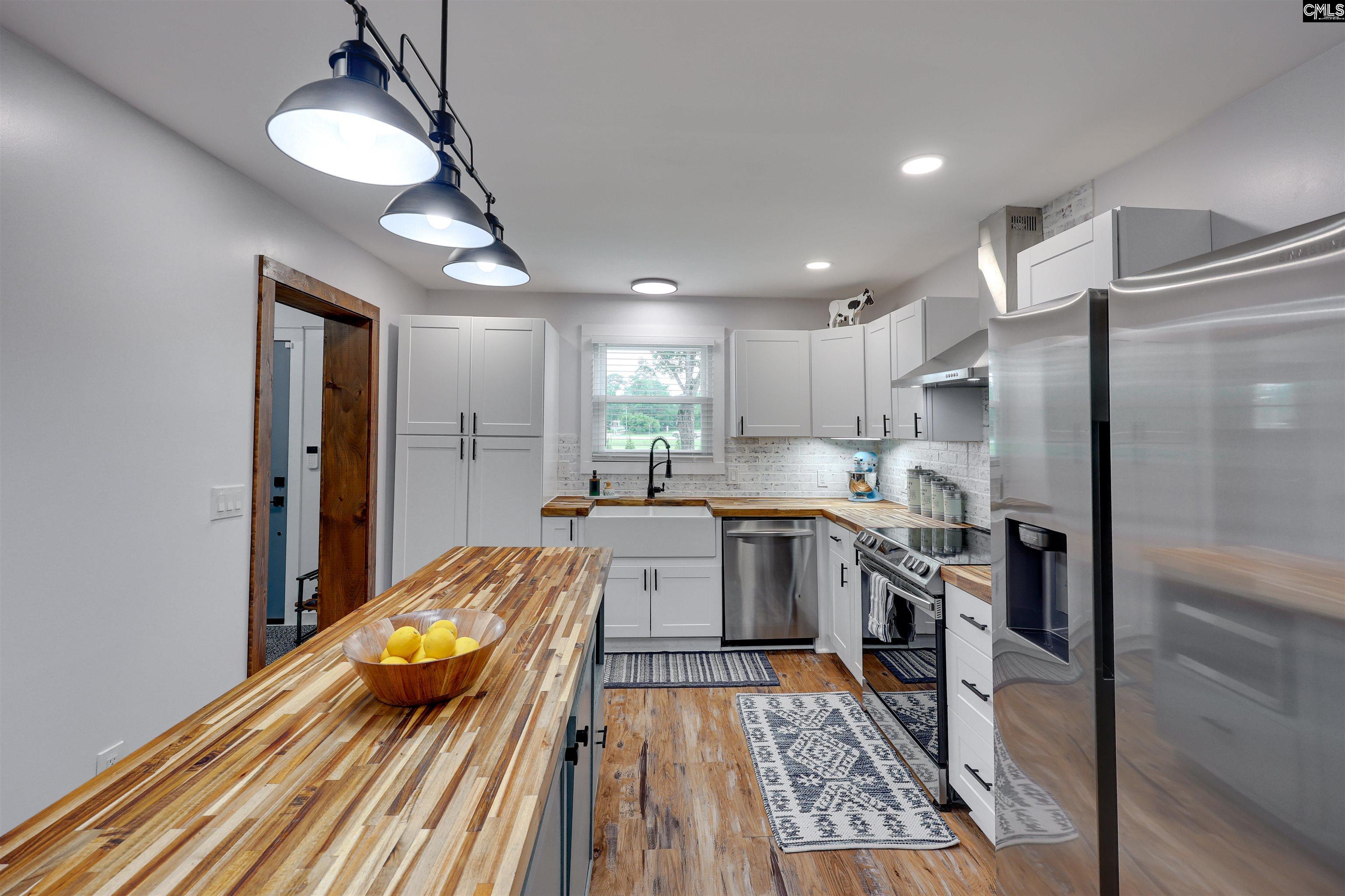 112 Community Drive Lexington, SC 29073