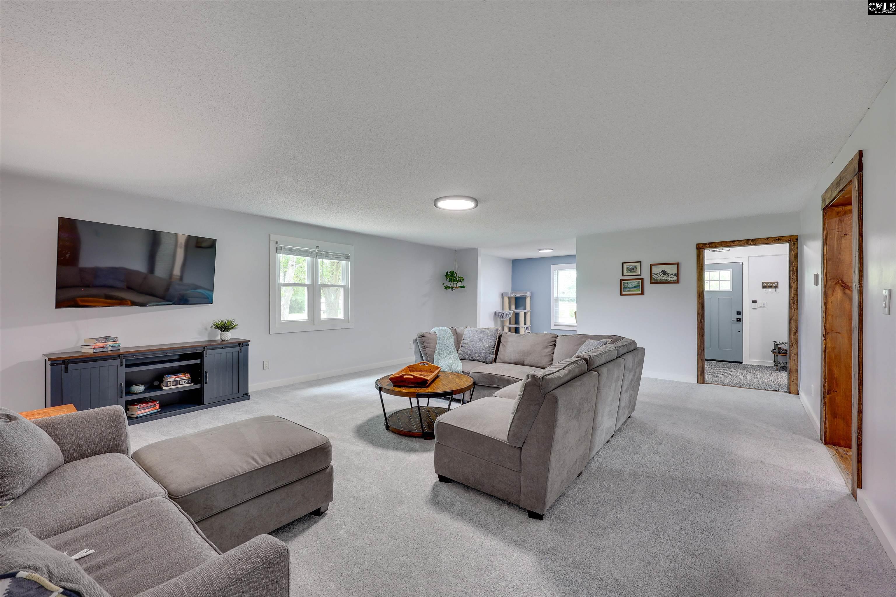 112 Community Drive Lexington, SC 29073