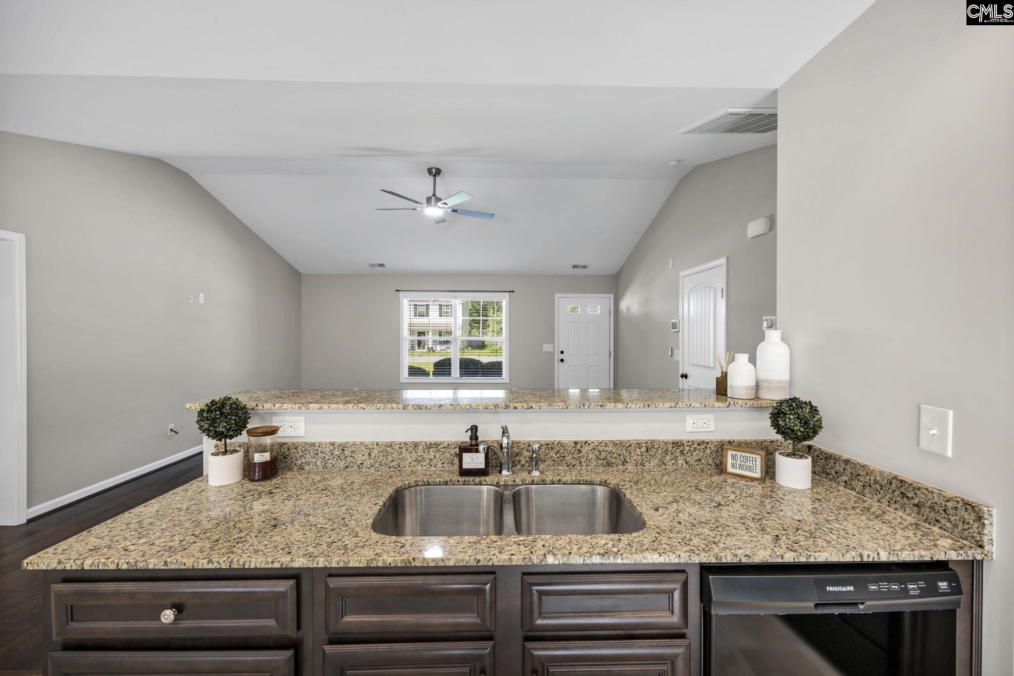 104 Graceland Court Swansea, SC 29160