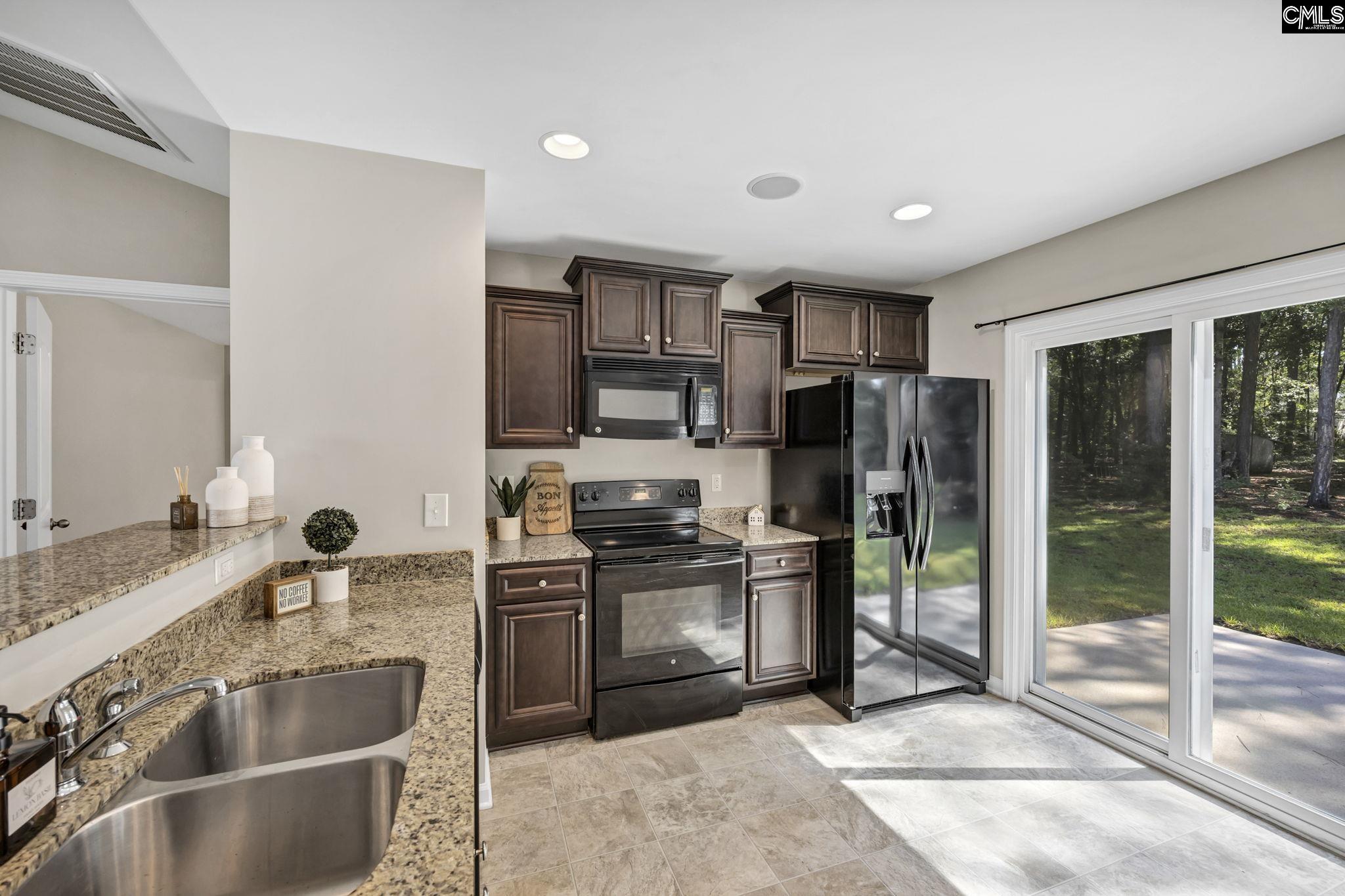 104 Graceland Court Swansea, SC 29160