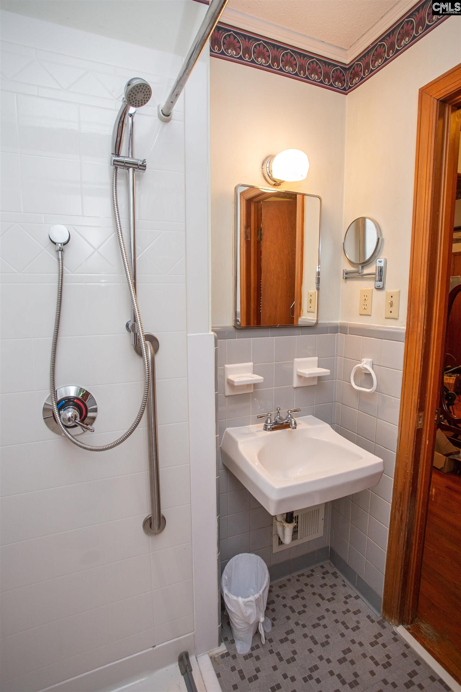 1202 Dubose Court Camden, SC 29020-0000