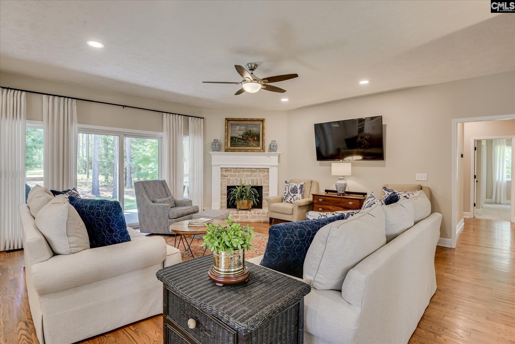 395 New Cut Road Edgefield, SC 29824