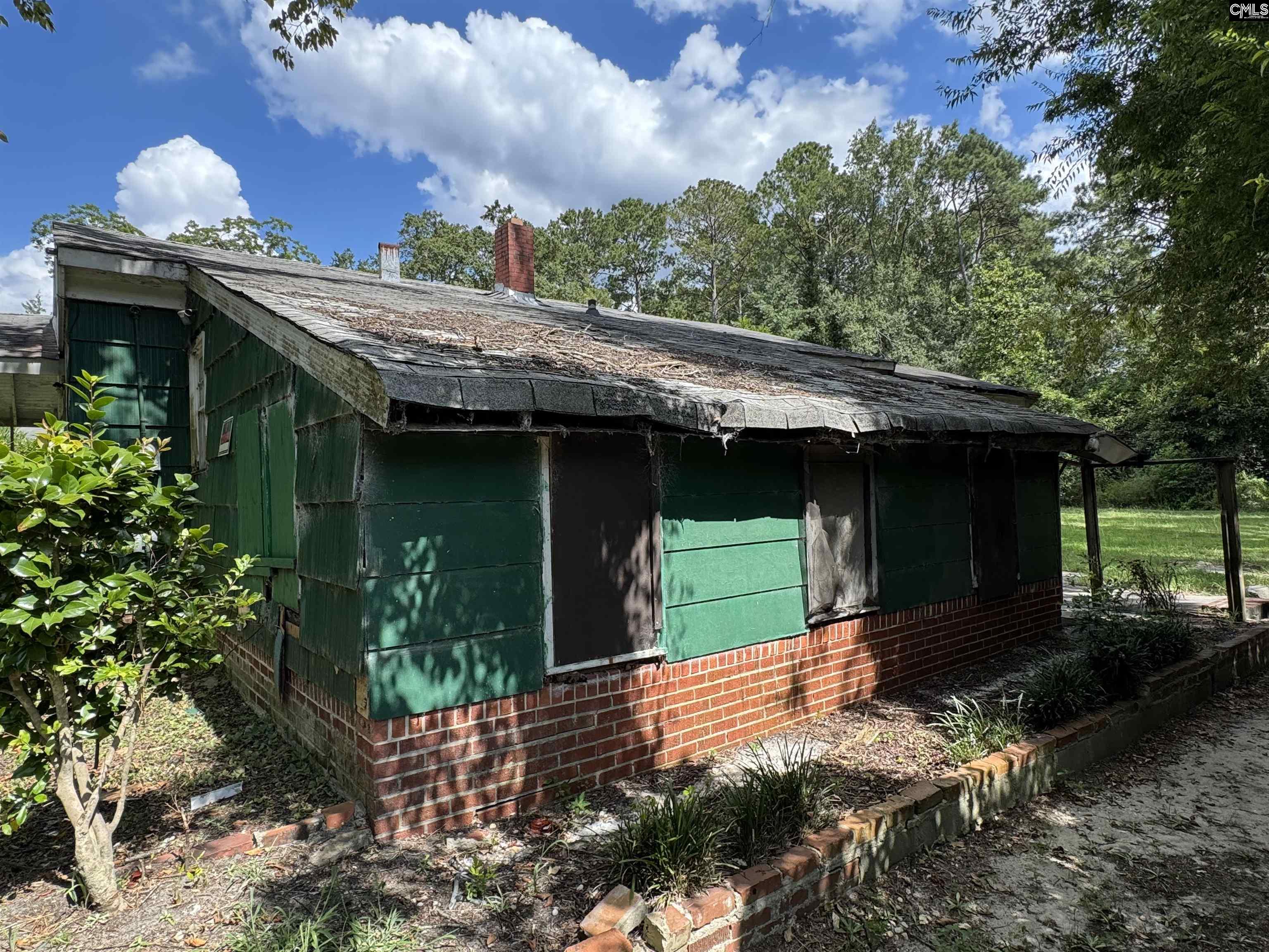 715 Pine Street Camden, SC 29020