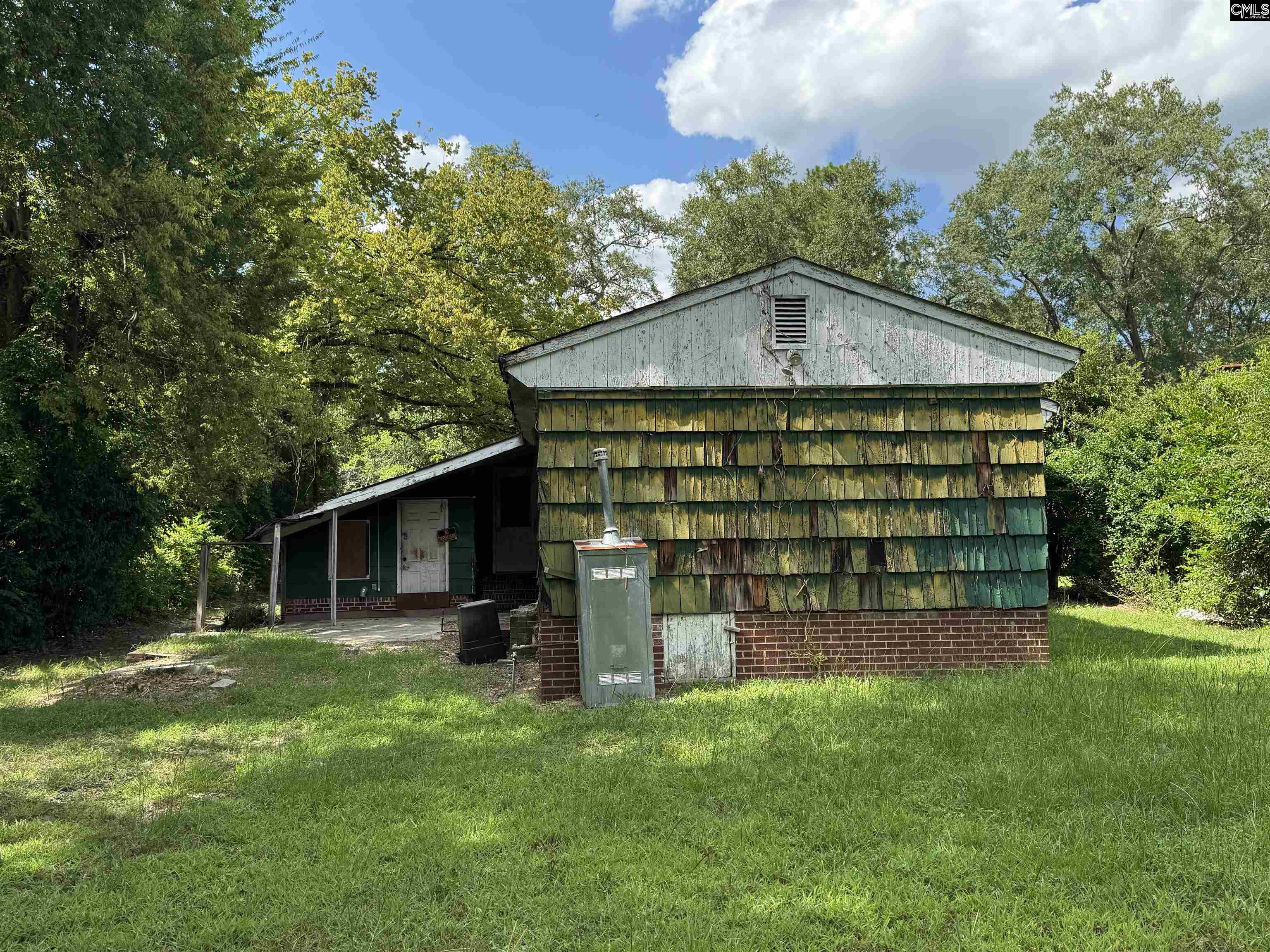 715 Pine Street Camden, SC 29020