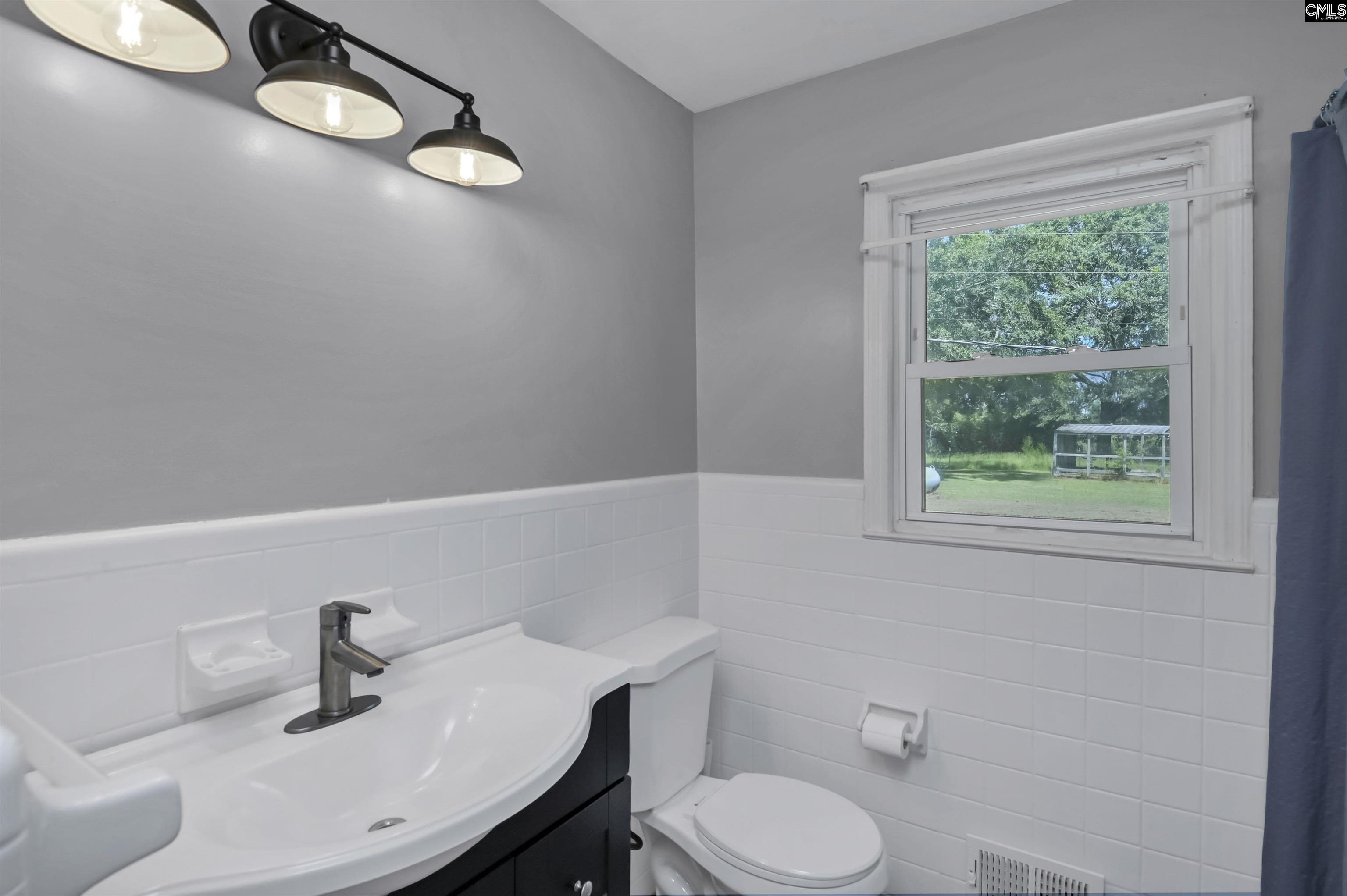 140 Limerock Road Batesburg, SC 29006