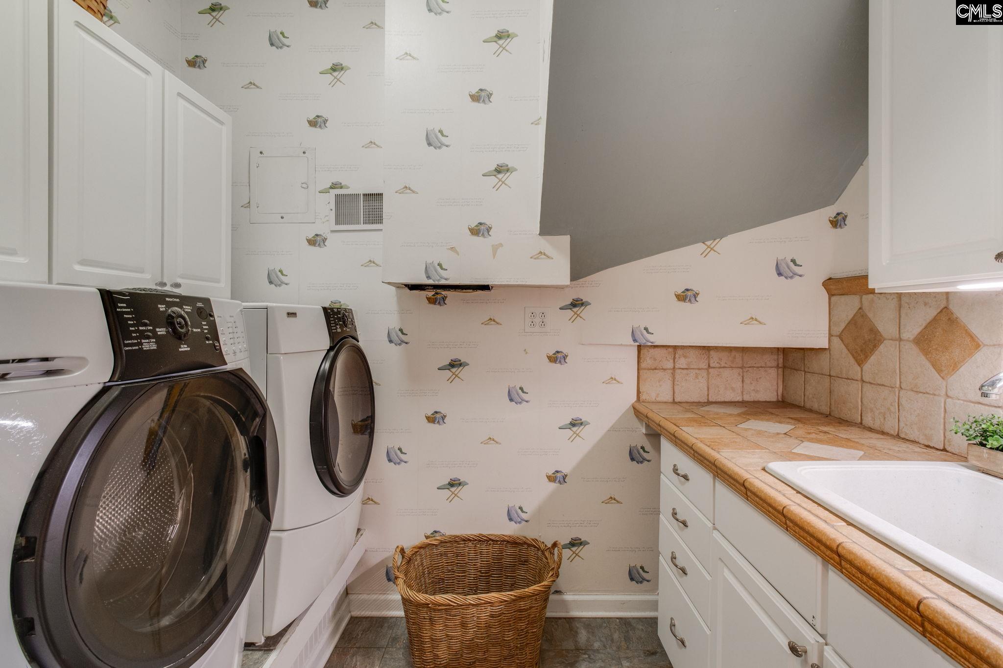 327 Harrow Drive Columbia, SC 29210