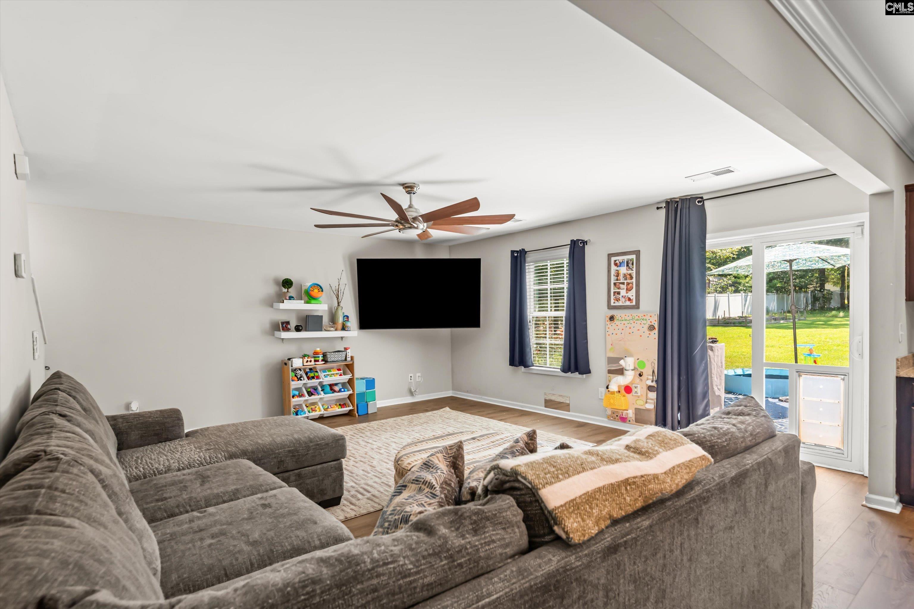 128 Graceland Court Swansea, SC 29160