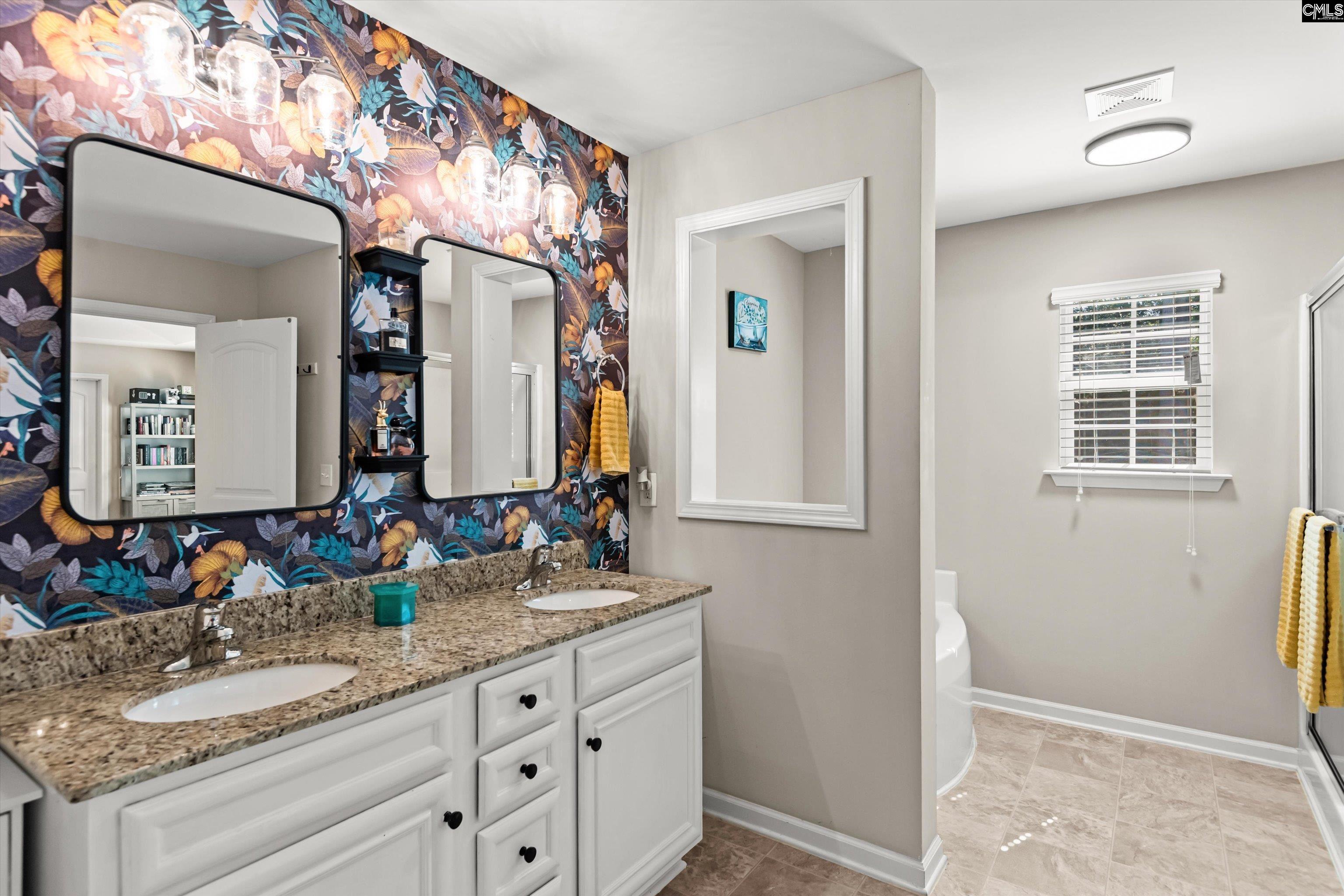 128 Graceland Court Swansea, SC 29160