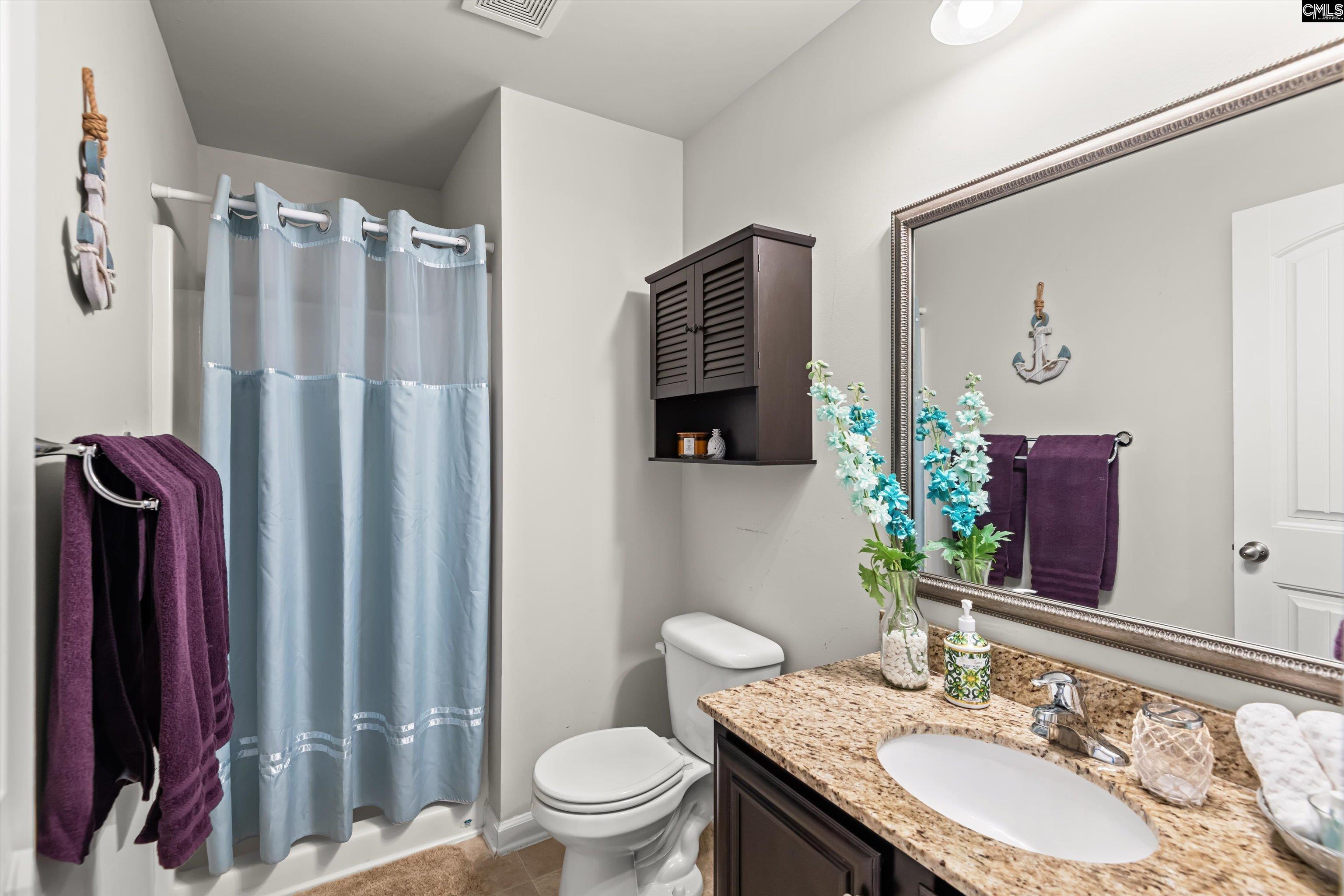 128 Graceland Court Swansea, SC 29160