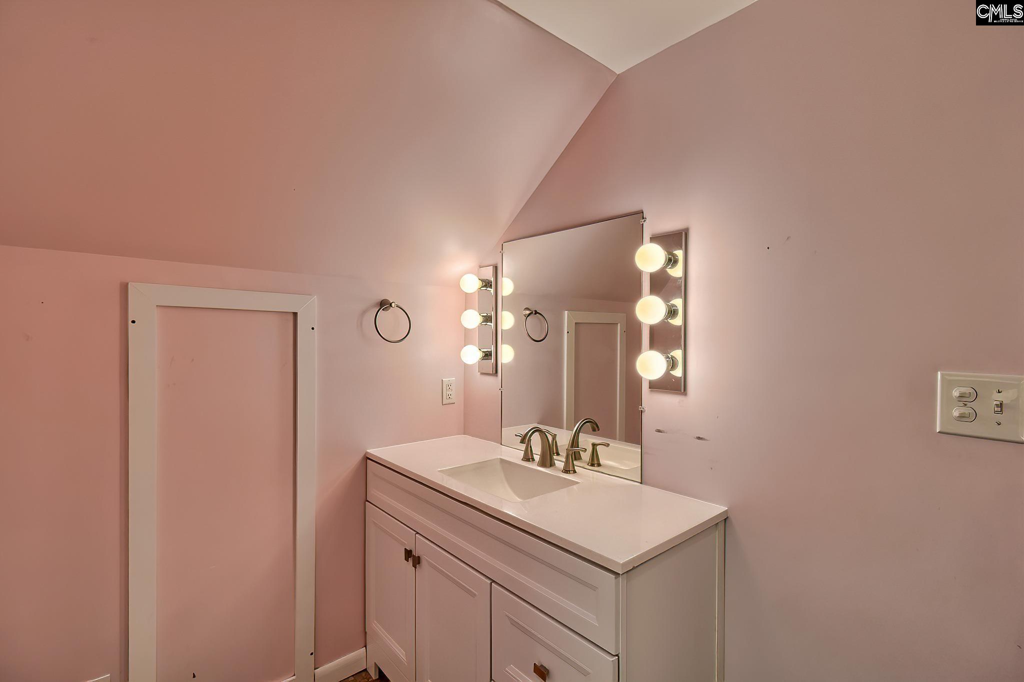373 Smallwood Road Ridgeway, SC 29130