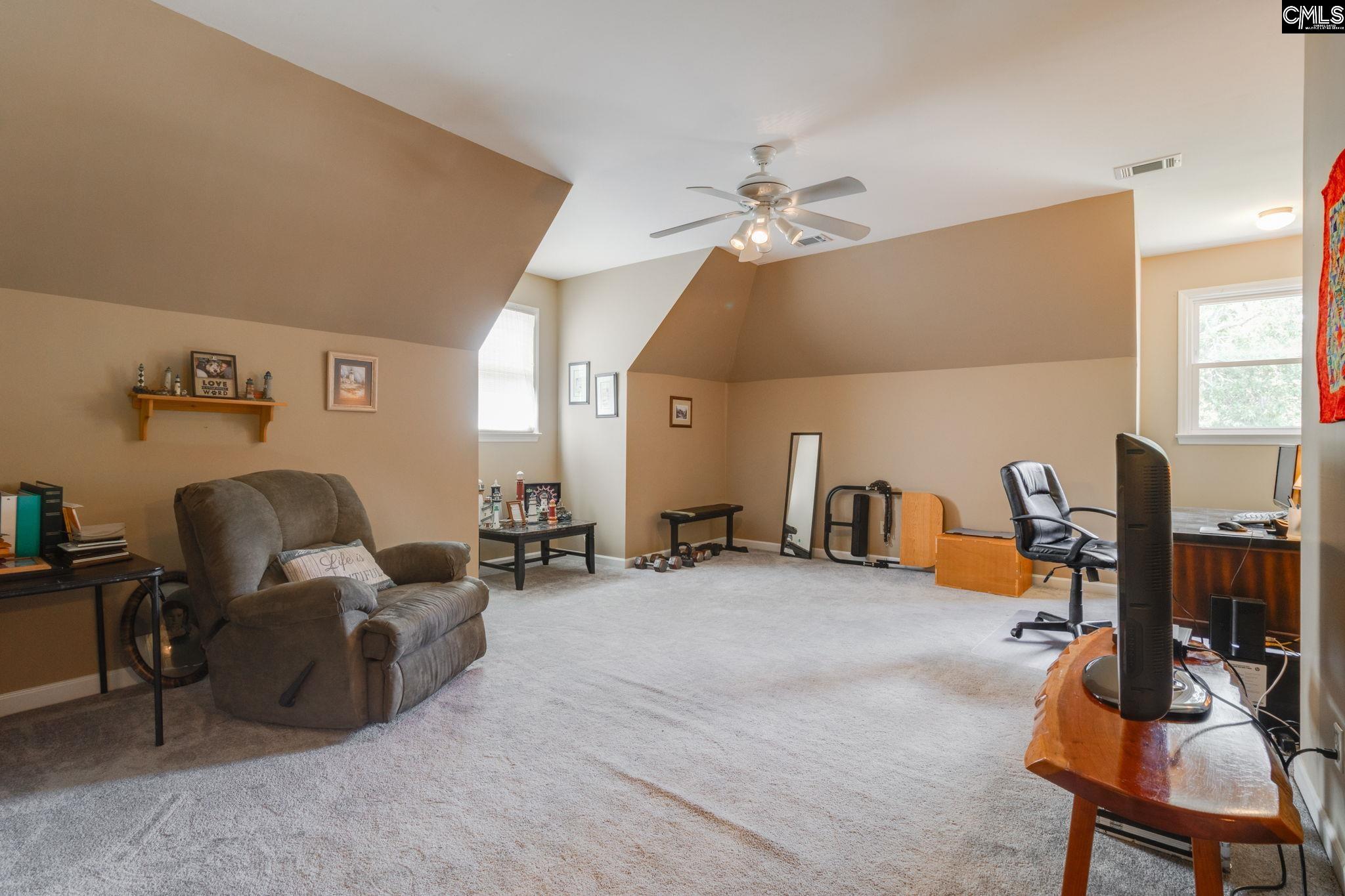 14 E Canterbury Court Blythewood, SC 29016