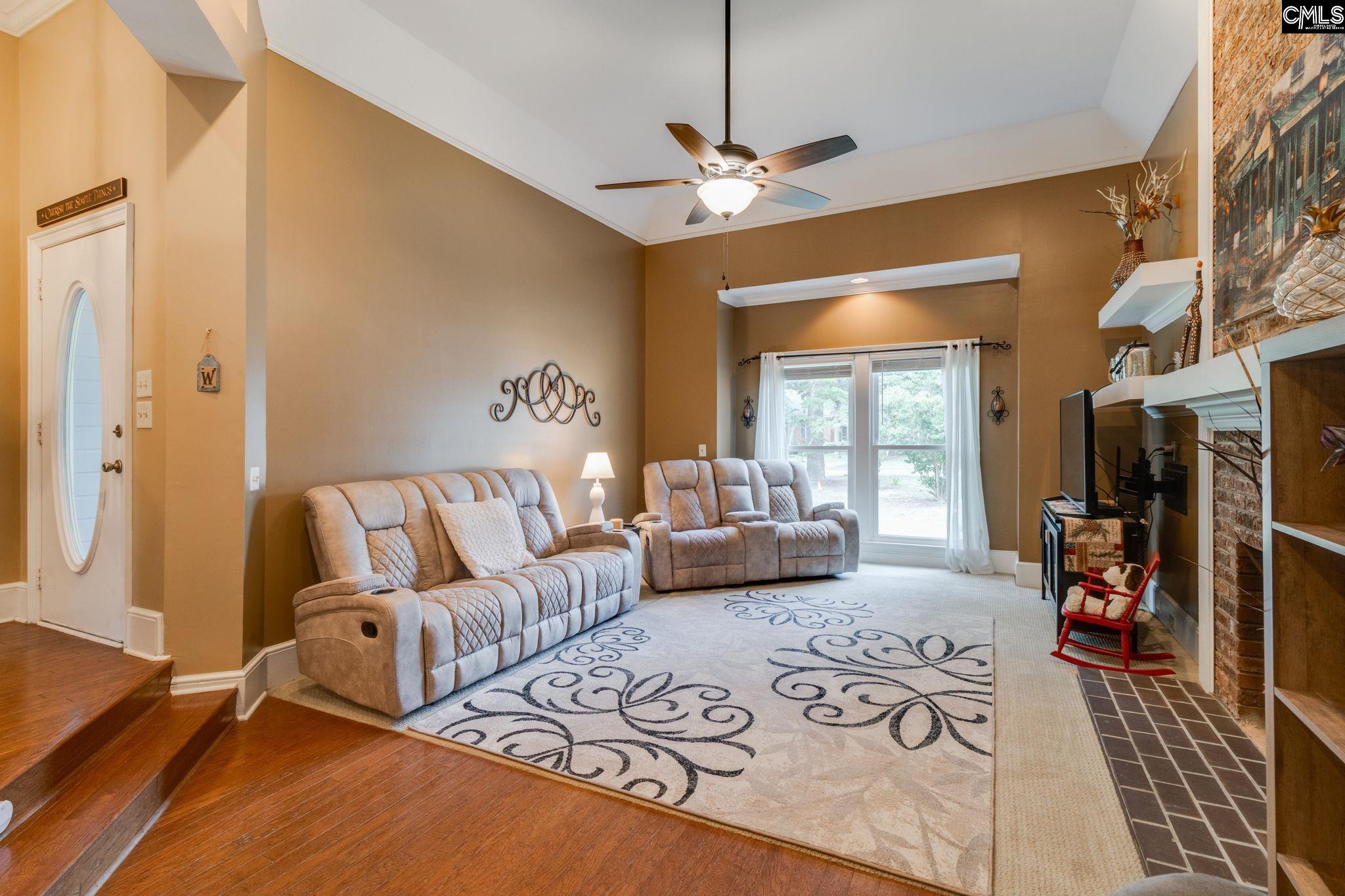 14 E Canterbury Court Blythewood, SC 29016