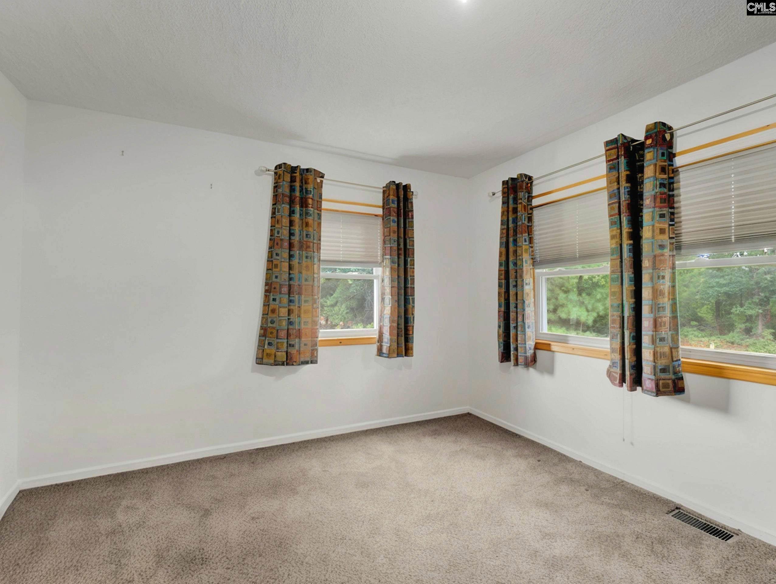 3620 Bolden Dalzell, SC 29040