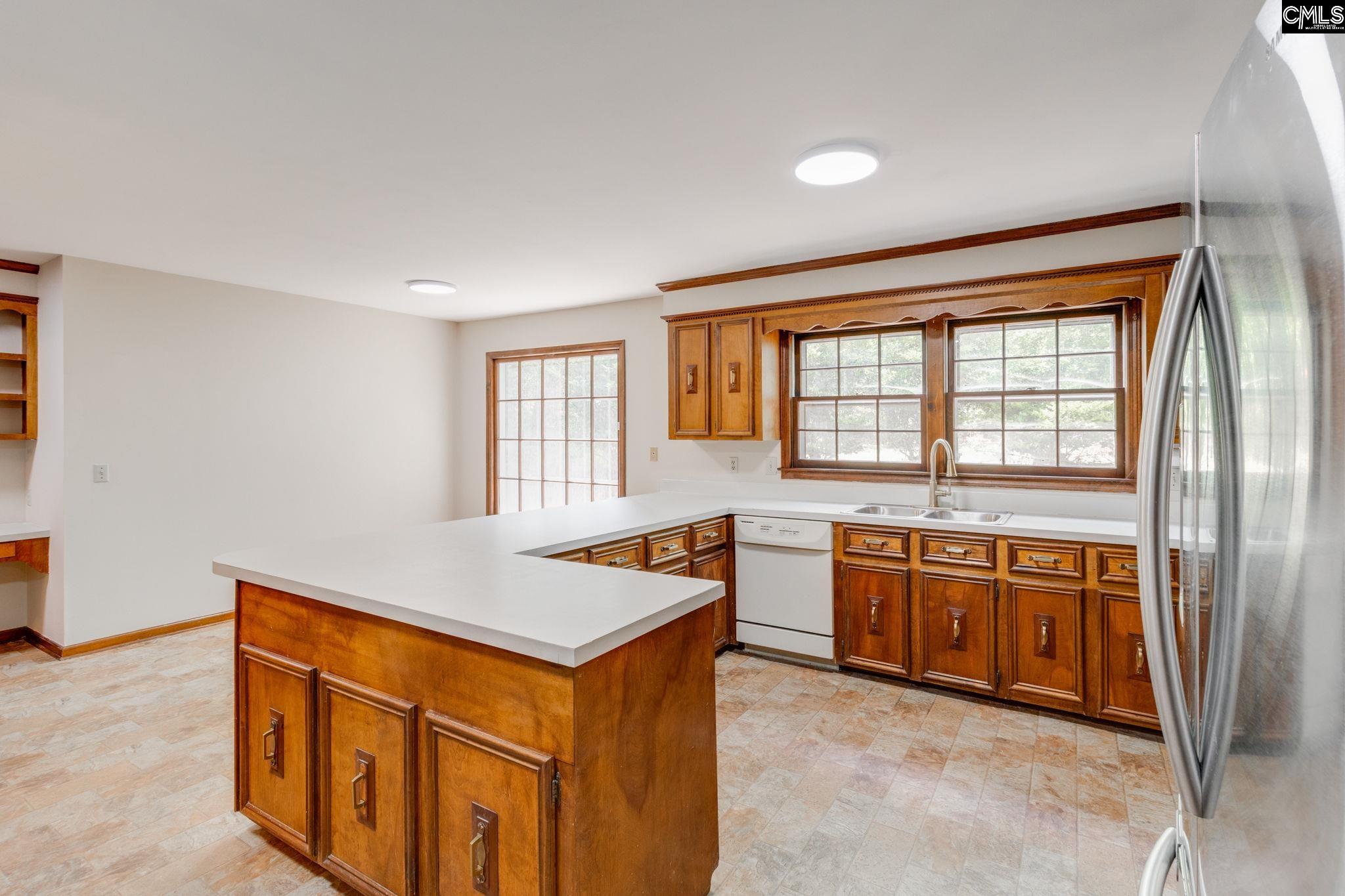1605 Quail Lake Drive West Columbia, SC 29169