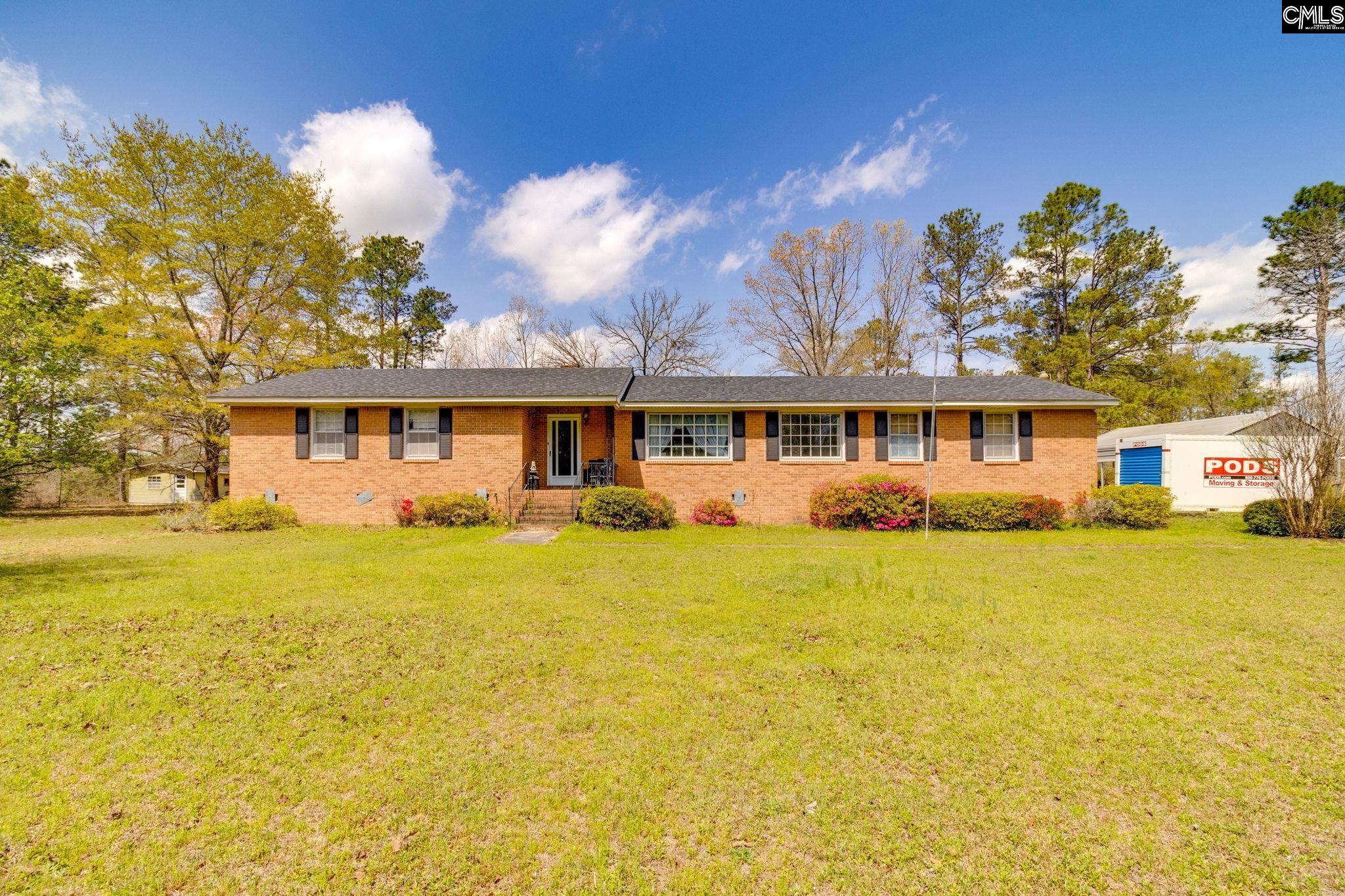 5413 Old Leesburg Road Hopkins, SC 29061
