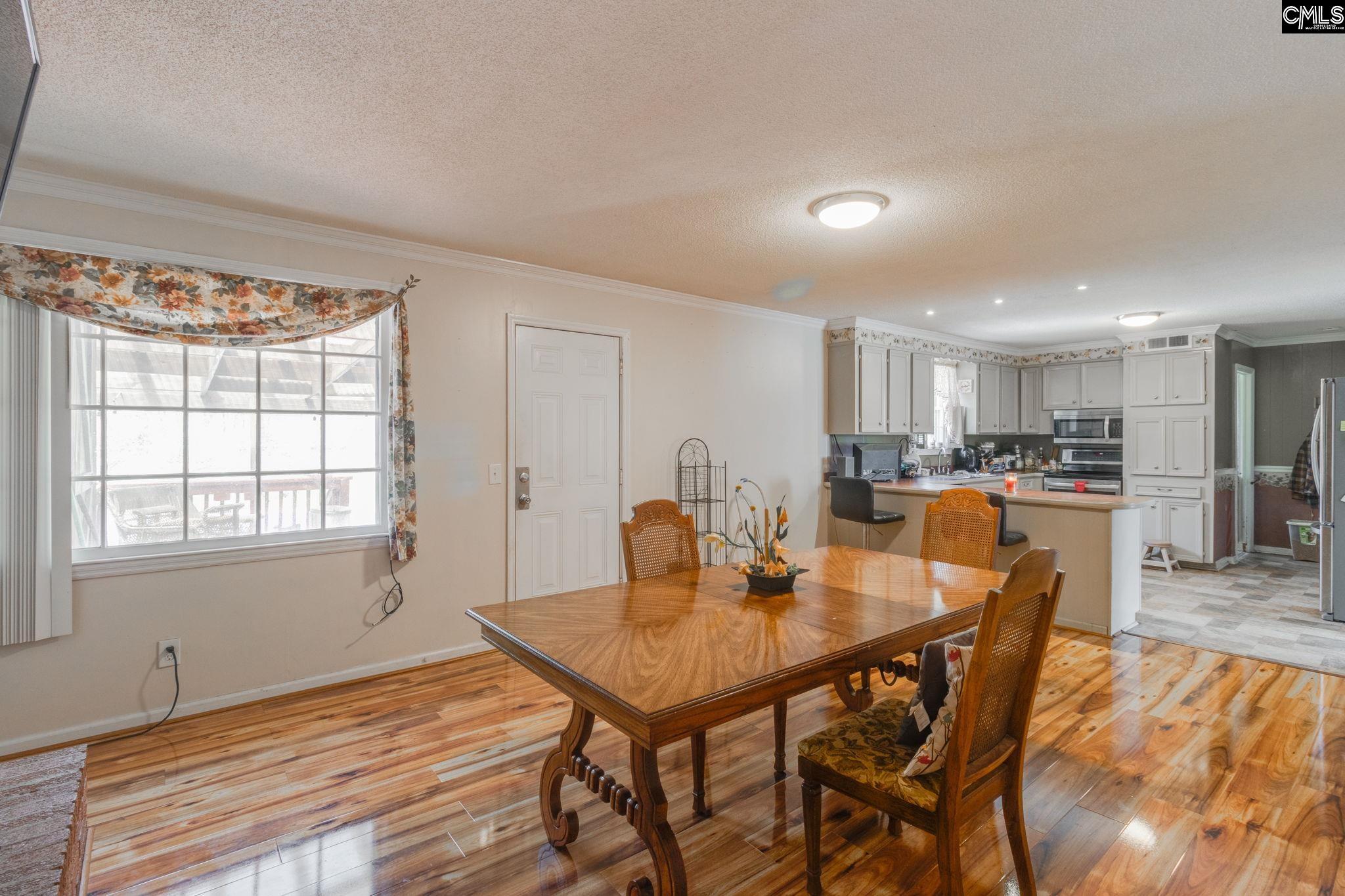 5413 Old Leesburg Road Hopkins, SC 29061