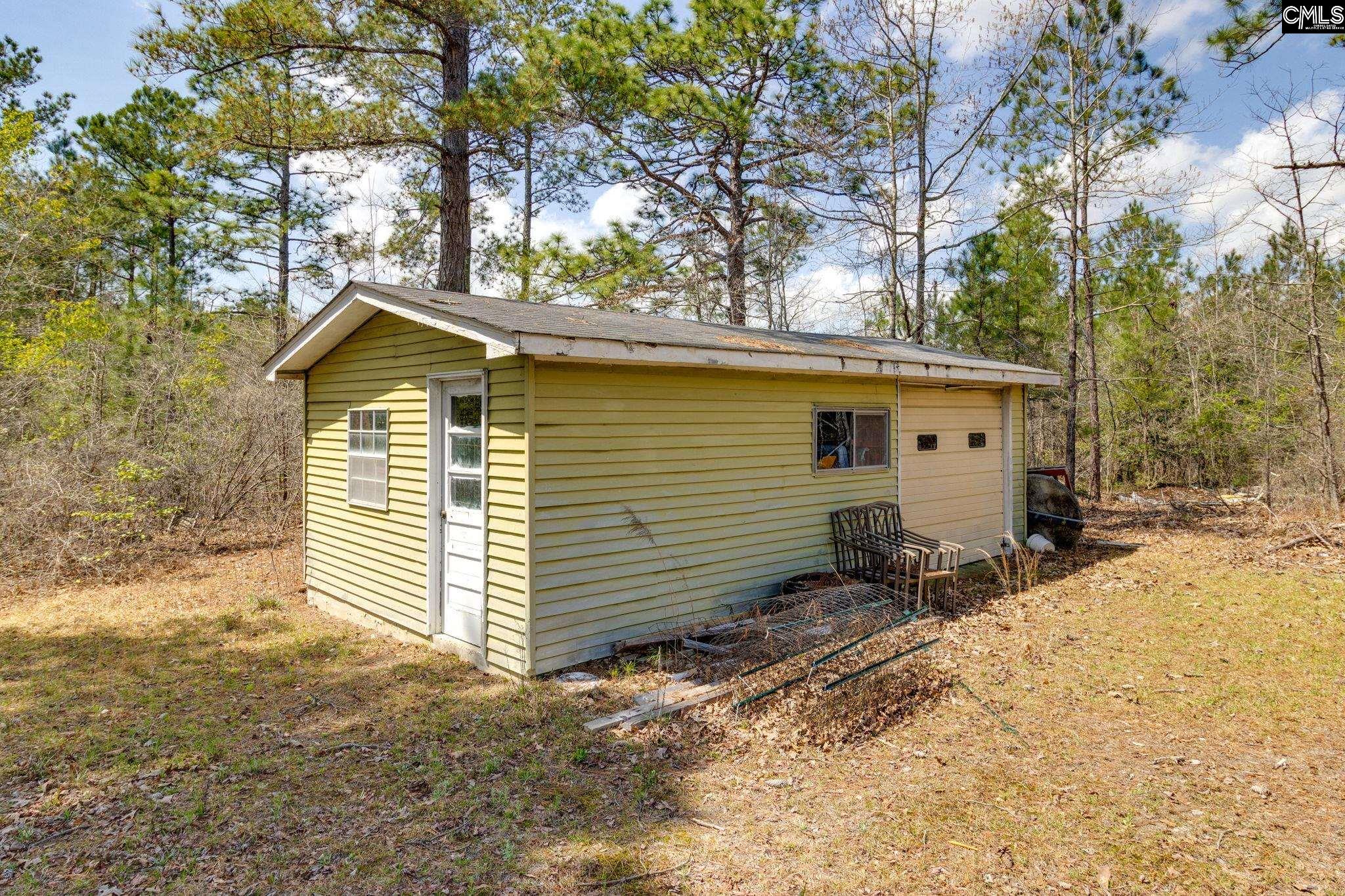 5413 Old Leesburg Road Hopkins, SC 29061