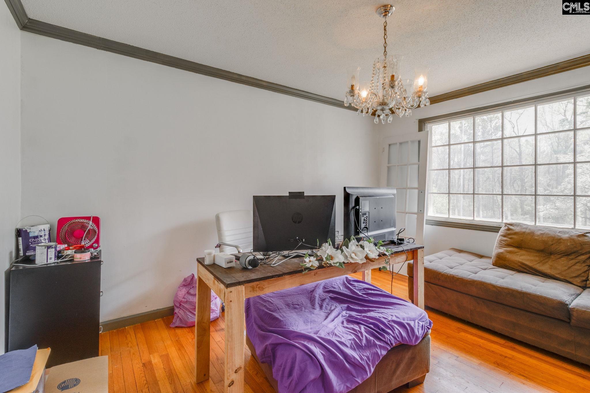 5413 Old Leesburg Road Hopkins, SC 29061