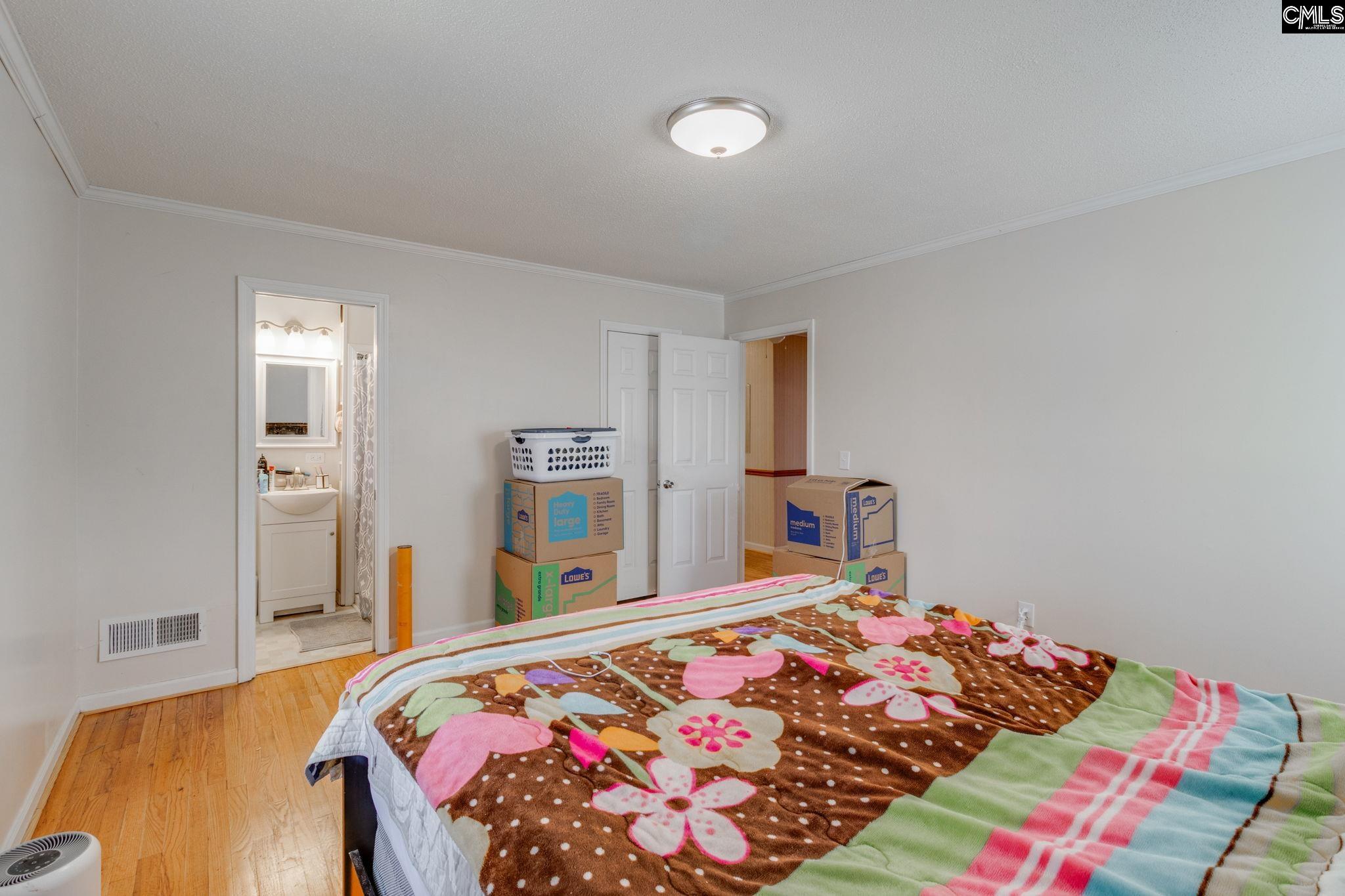 5413 Old Leesburg Road Hopkins, SC 29061