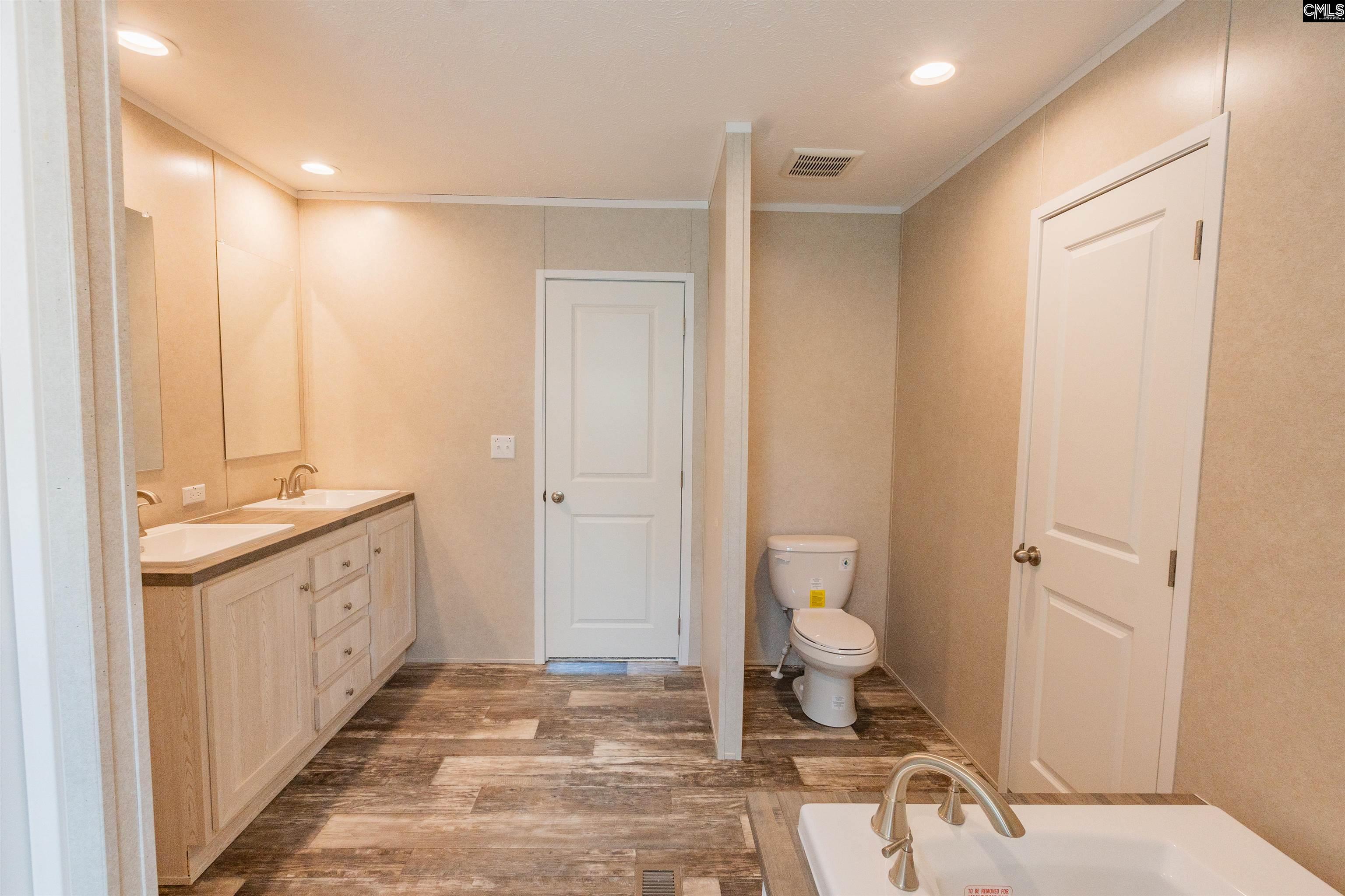 202 Fields Lane Lexington, SC 29073