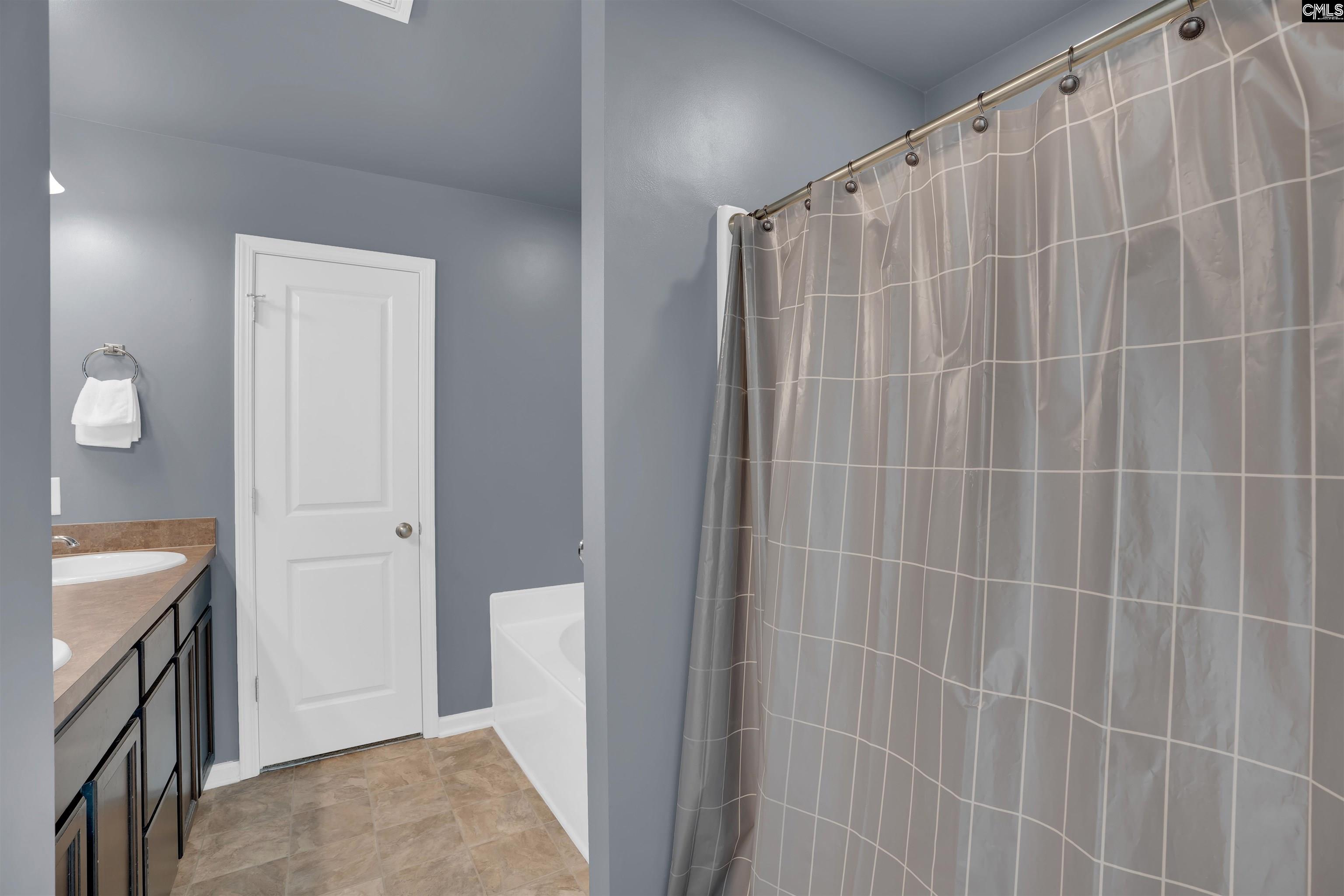 1320 Poinsett Loop Columbia, SC 29209
