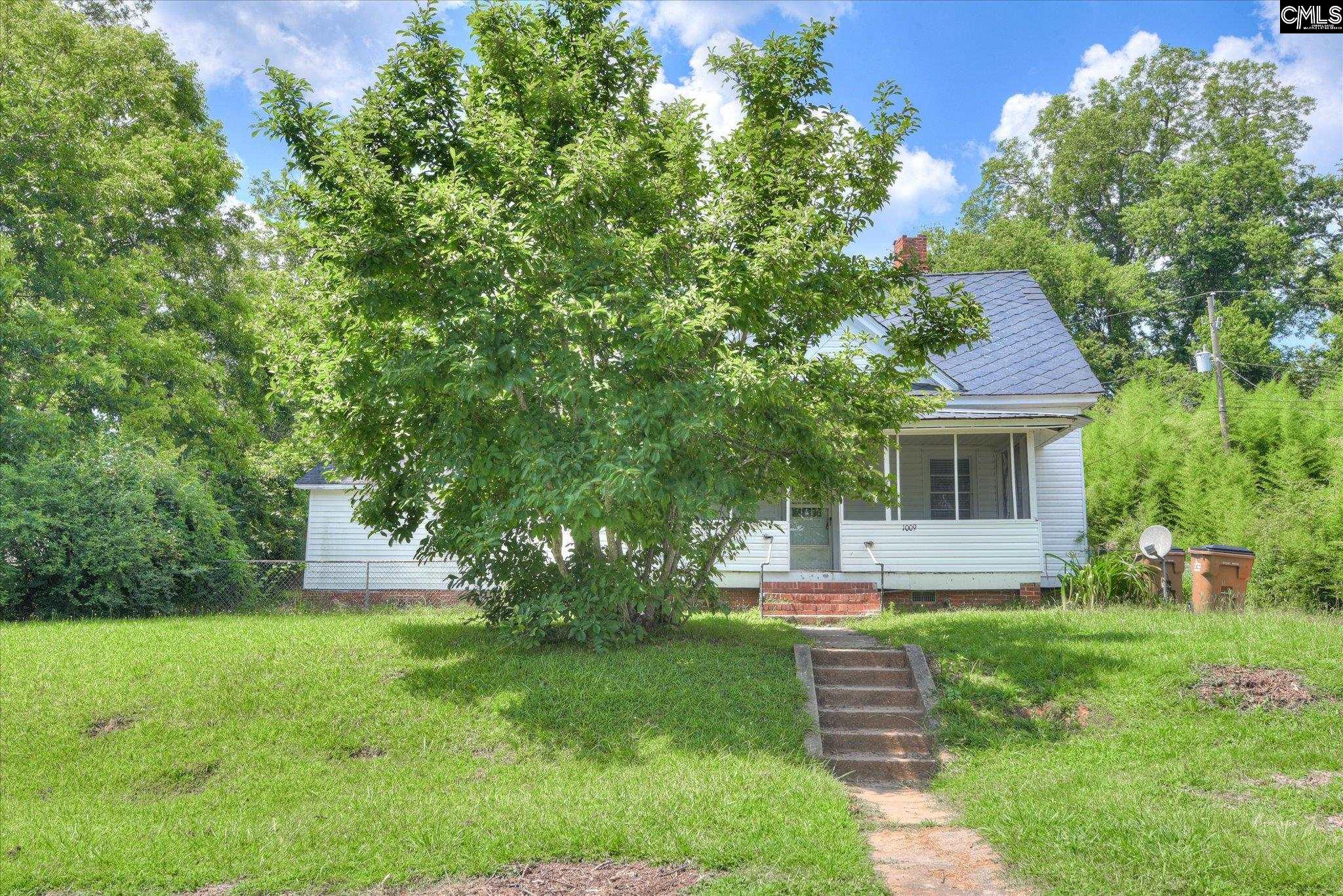 216 Circle Street Edgefield, SC 29824