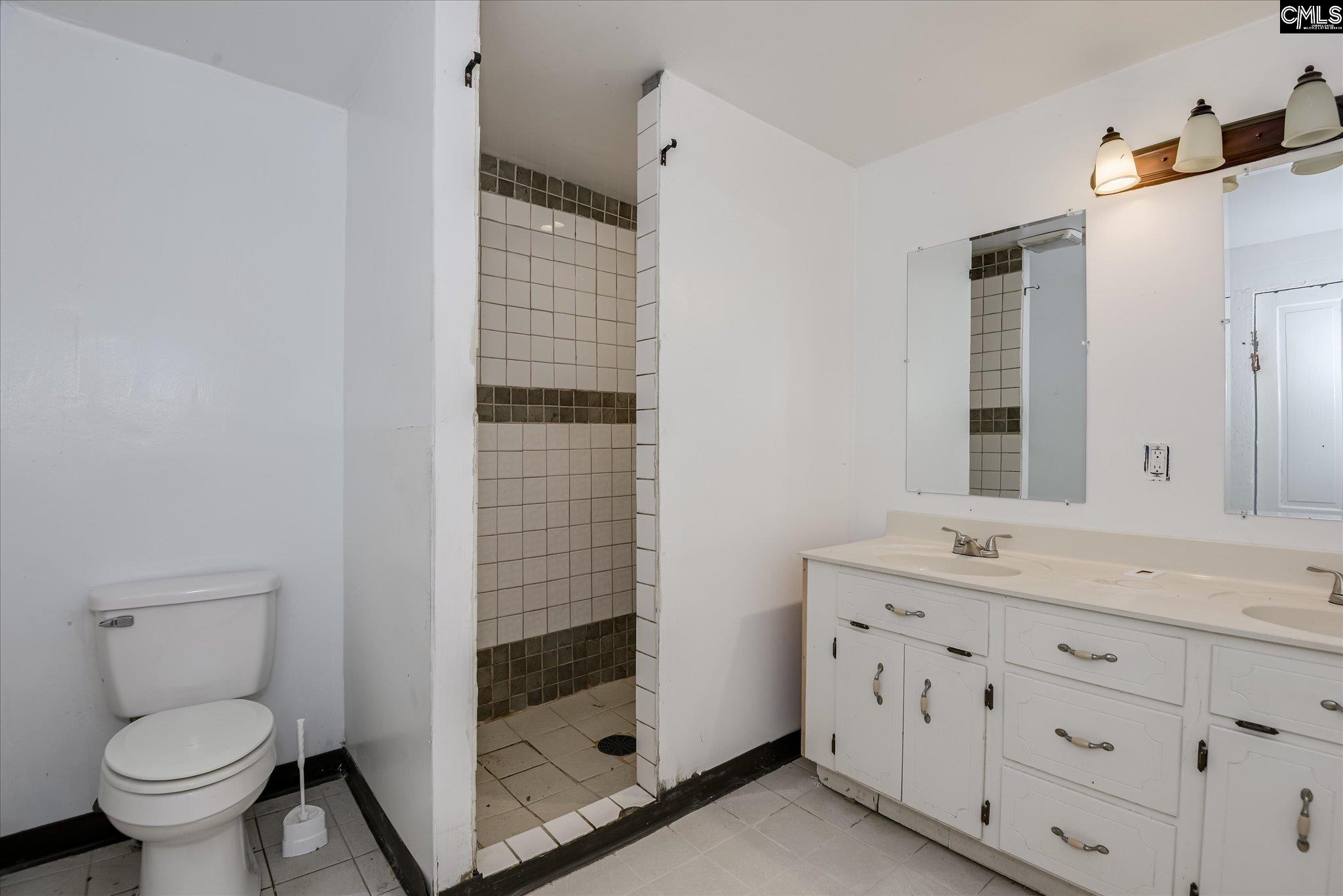 216 Circle Street Edgefield, SC 29824