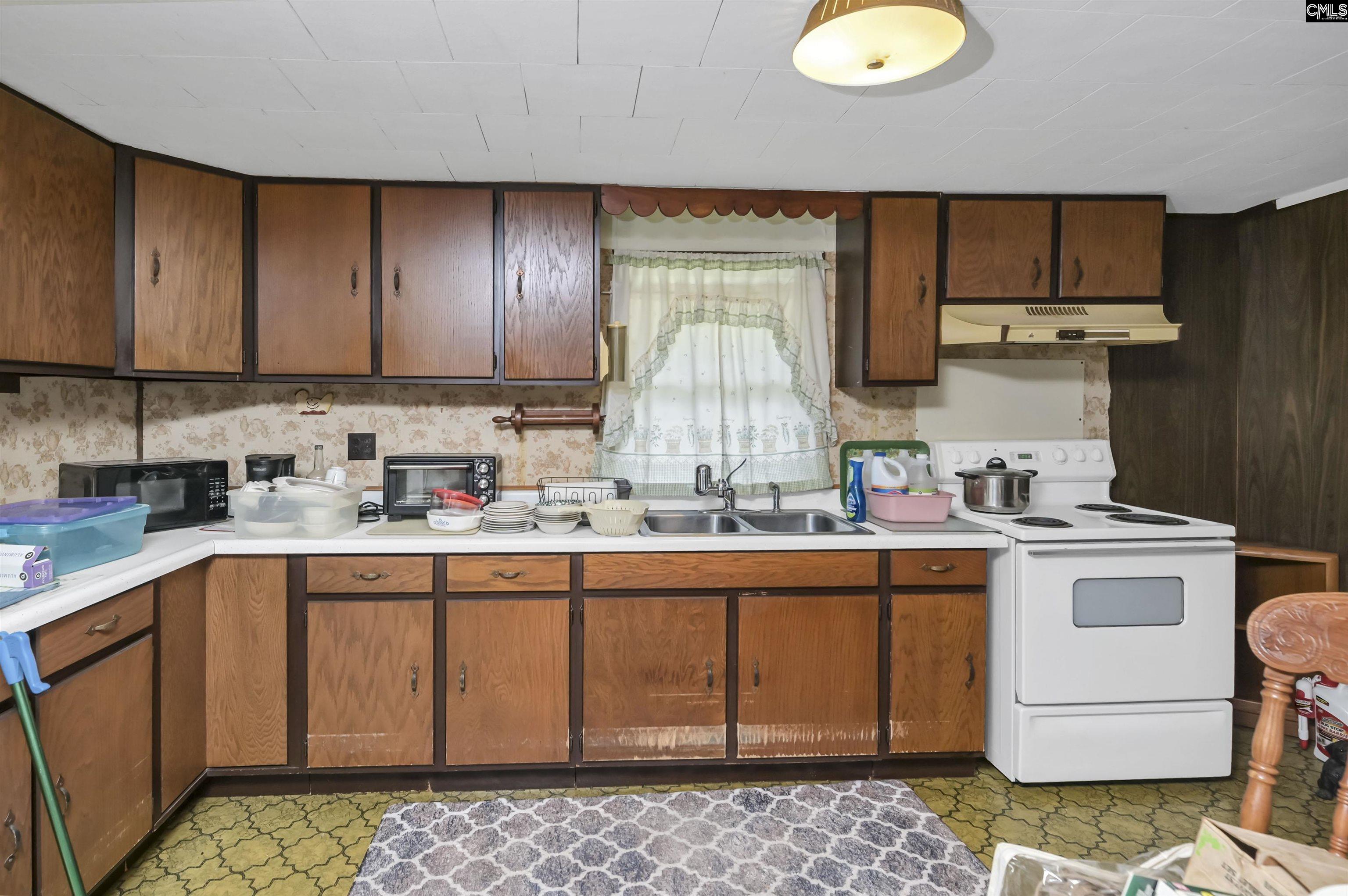 1050 Boiling Springs Road Lexington, SC 29073