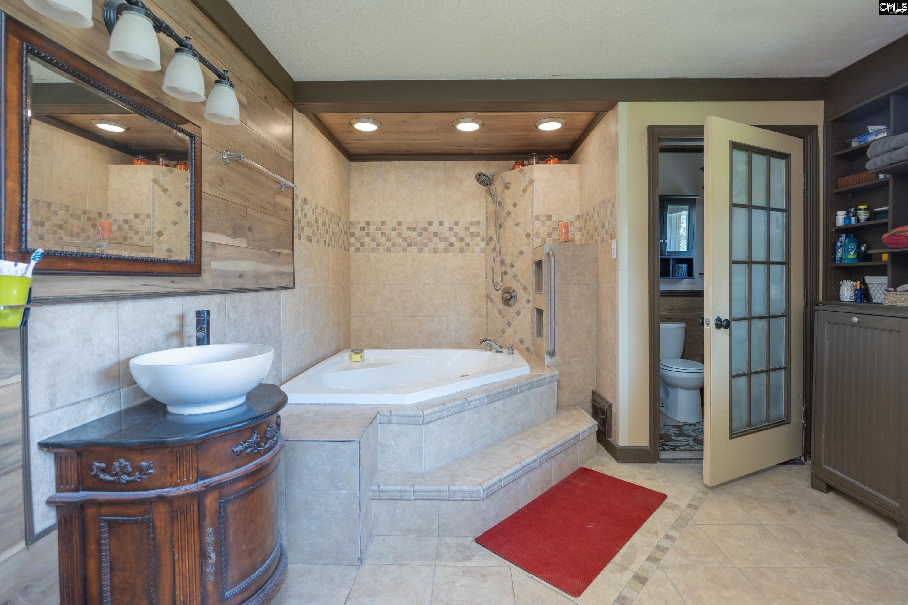 1005 Sunnyhill Drive Camden, SC 29020-1513