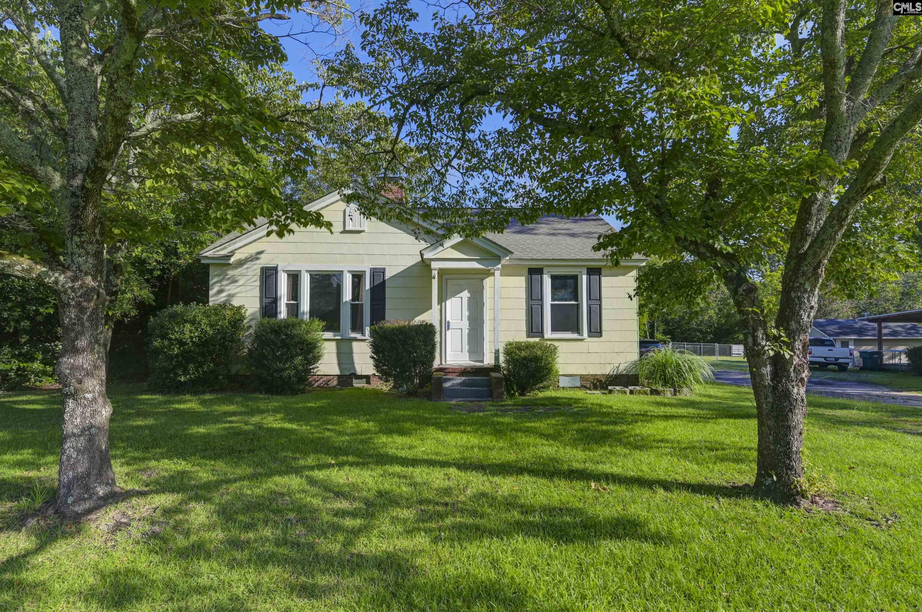637 E Church Street Leesville, SC 29070