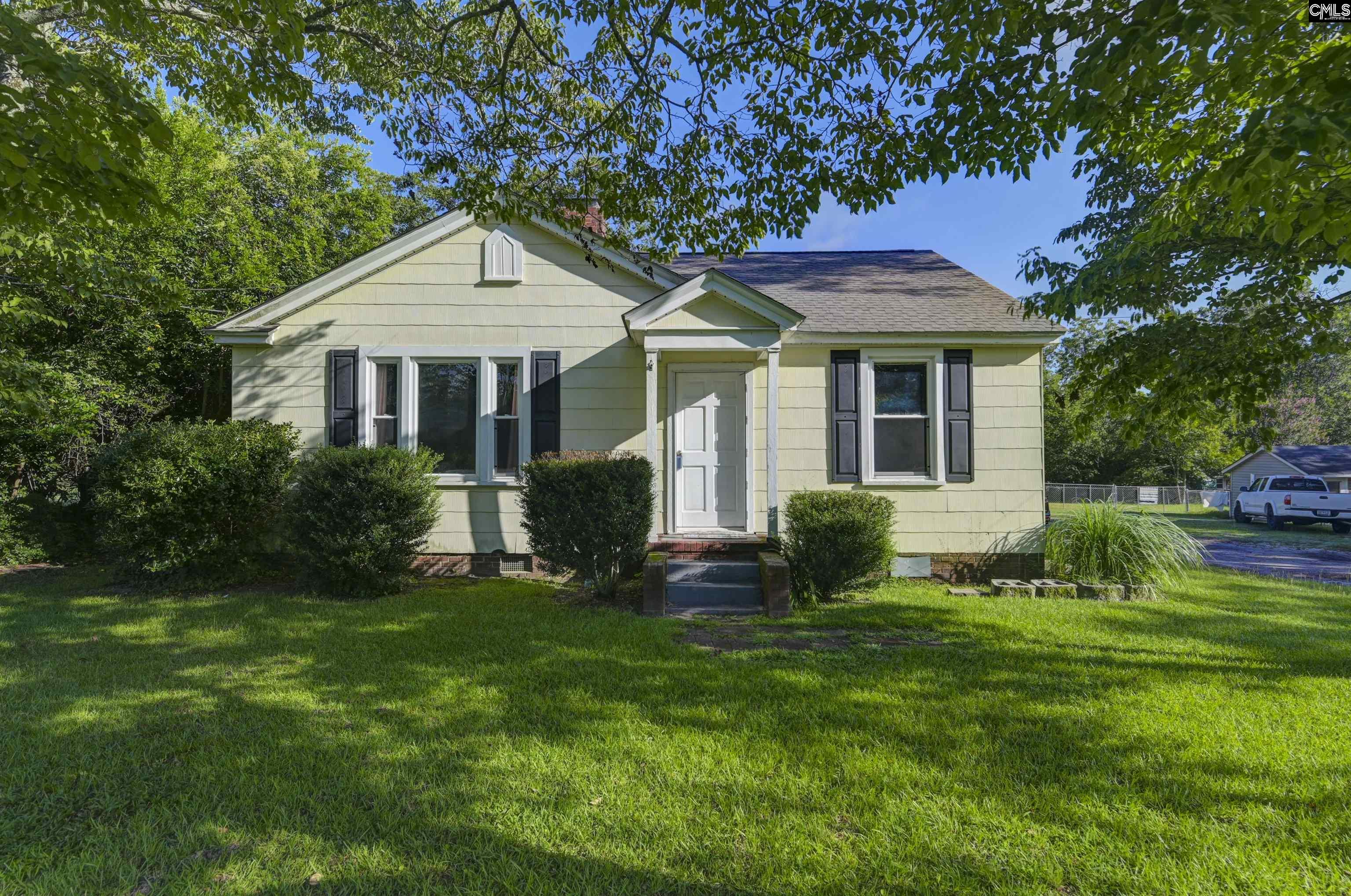 637 E Church Street Leesville, SC 29070