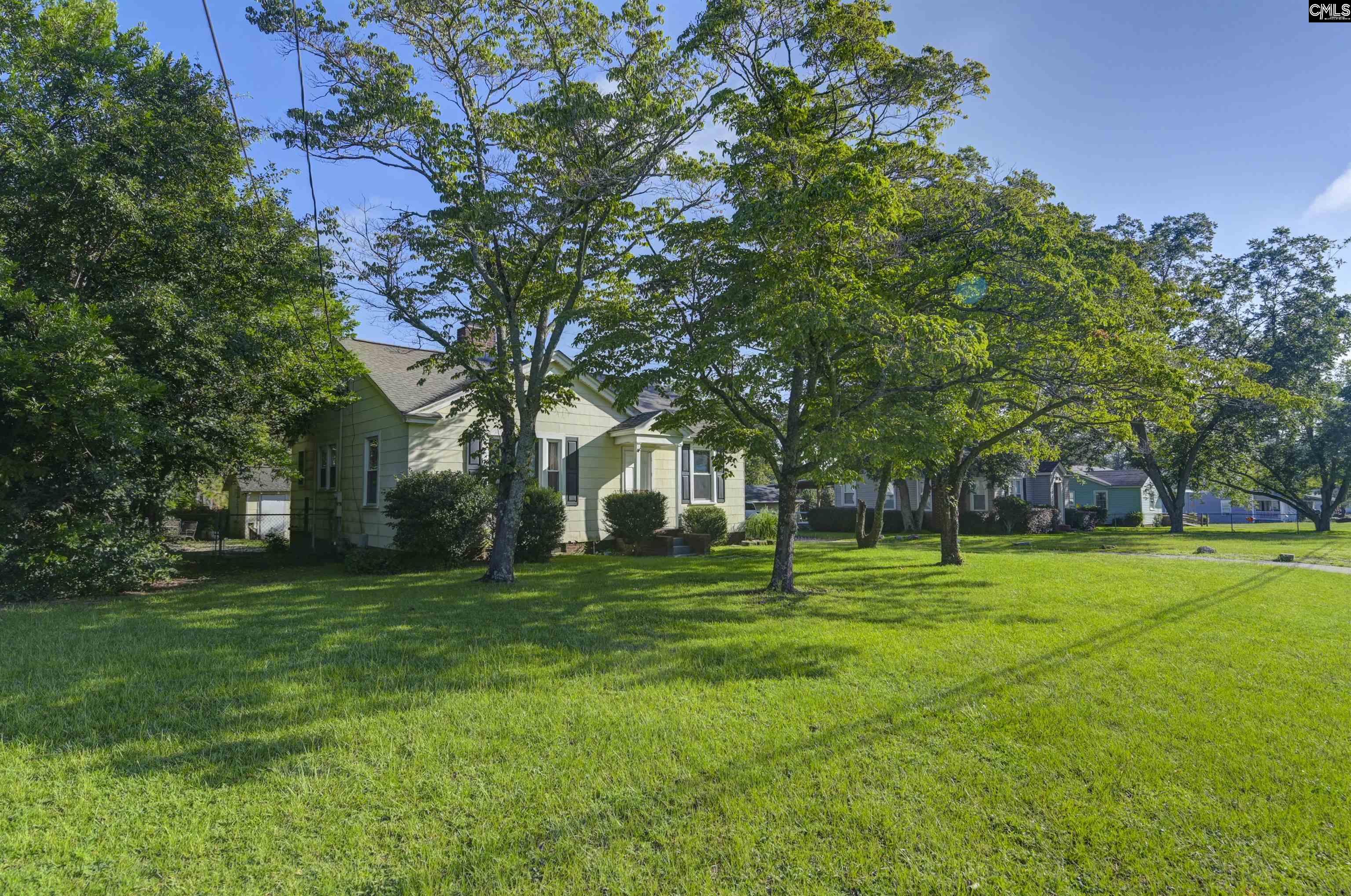637 E Church Street Leesville, SC 29070