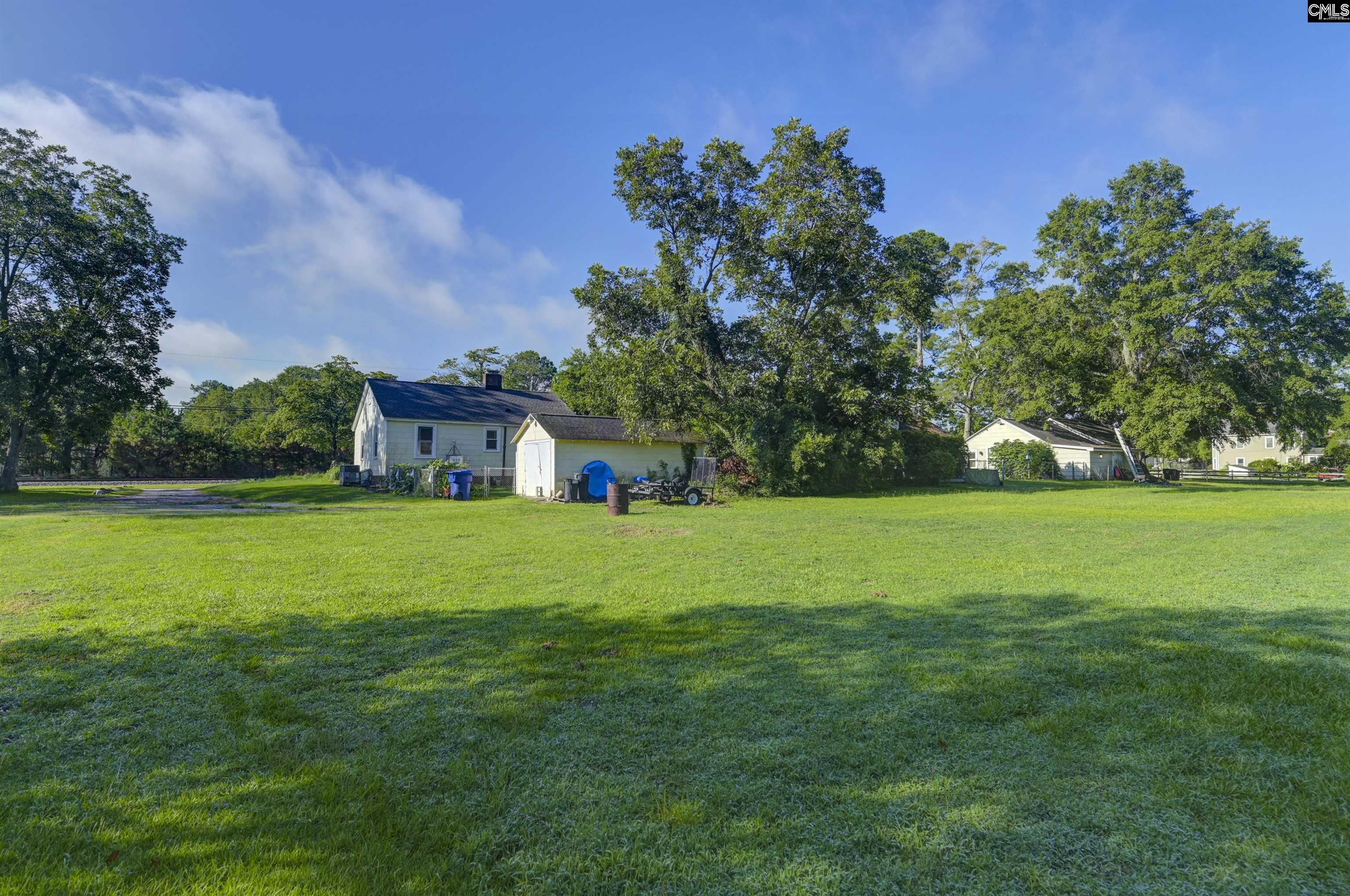 637 E Church Street Leesville, SC 29070