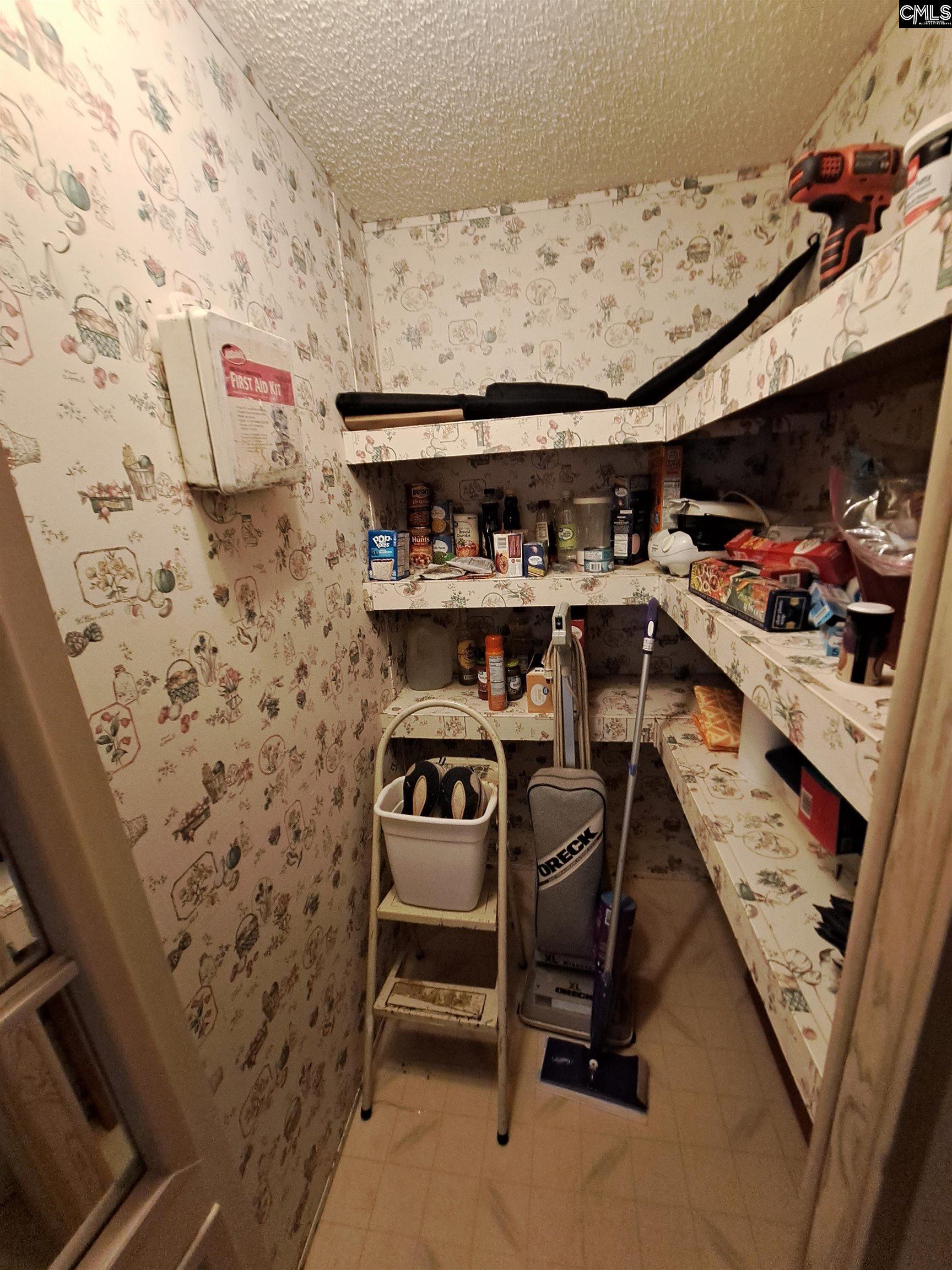 1015 Robinson Ridgeway, SC 29130