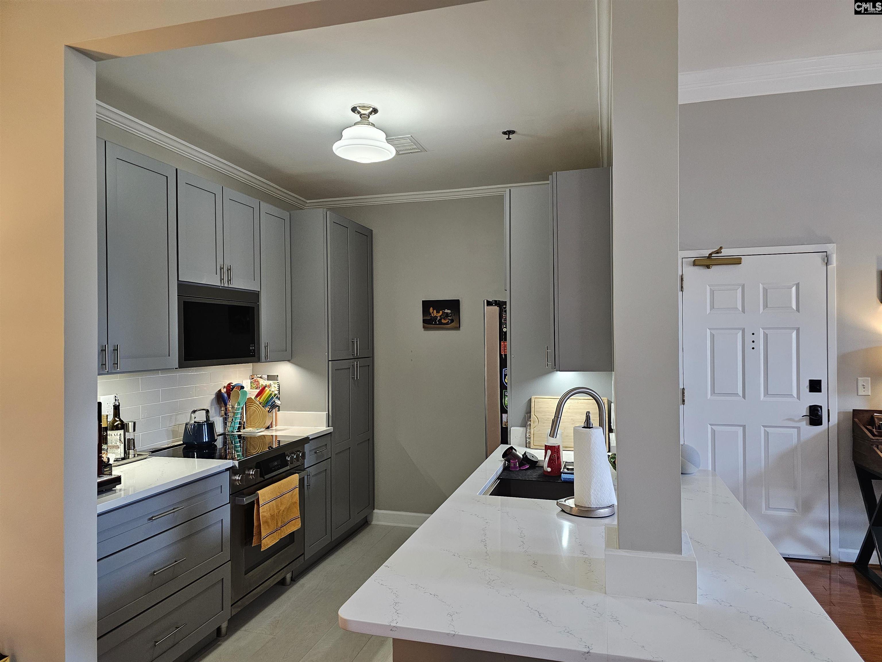 1546 Main Street Columbia, SC 29201