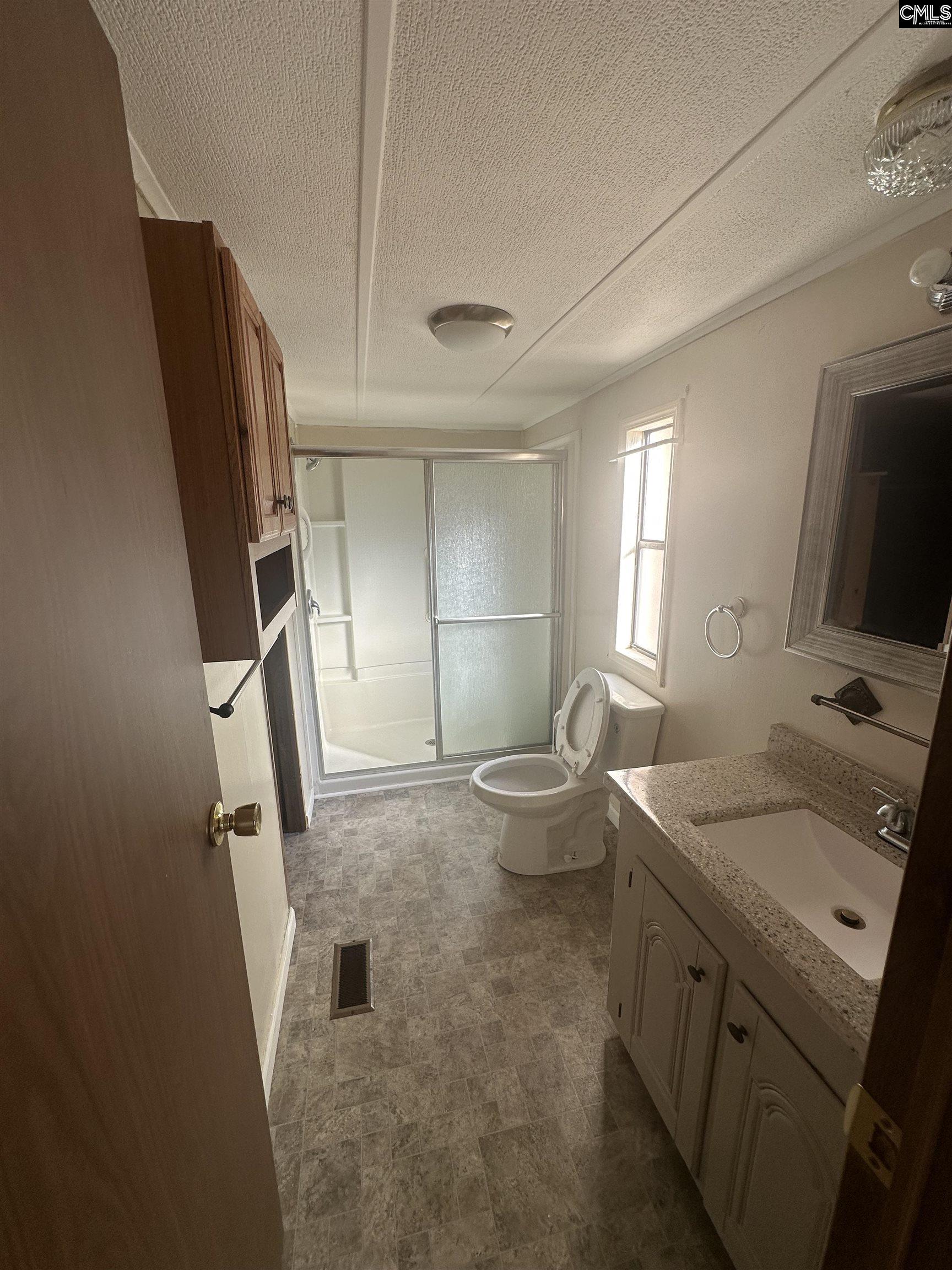 418 Govenor Heyward Road Eastover, SC 29044-9722