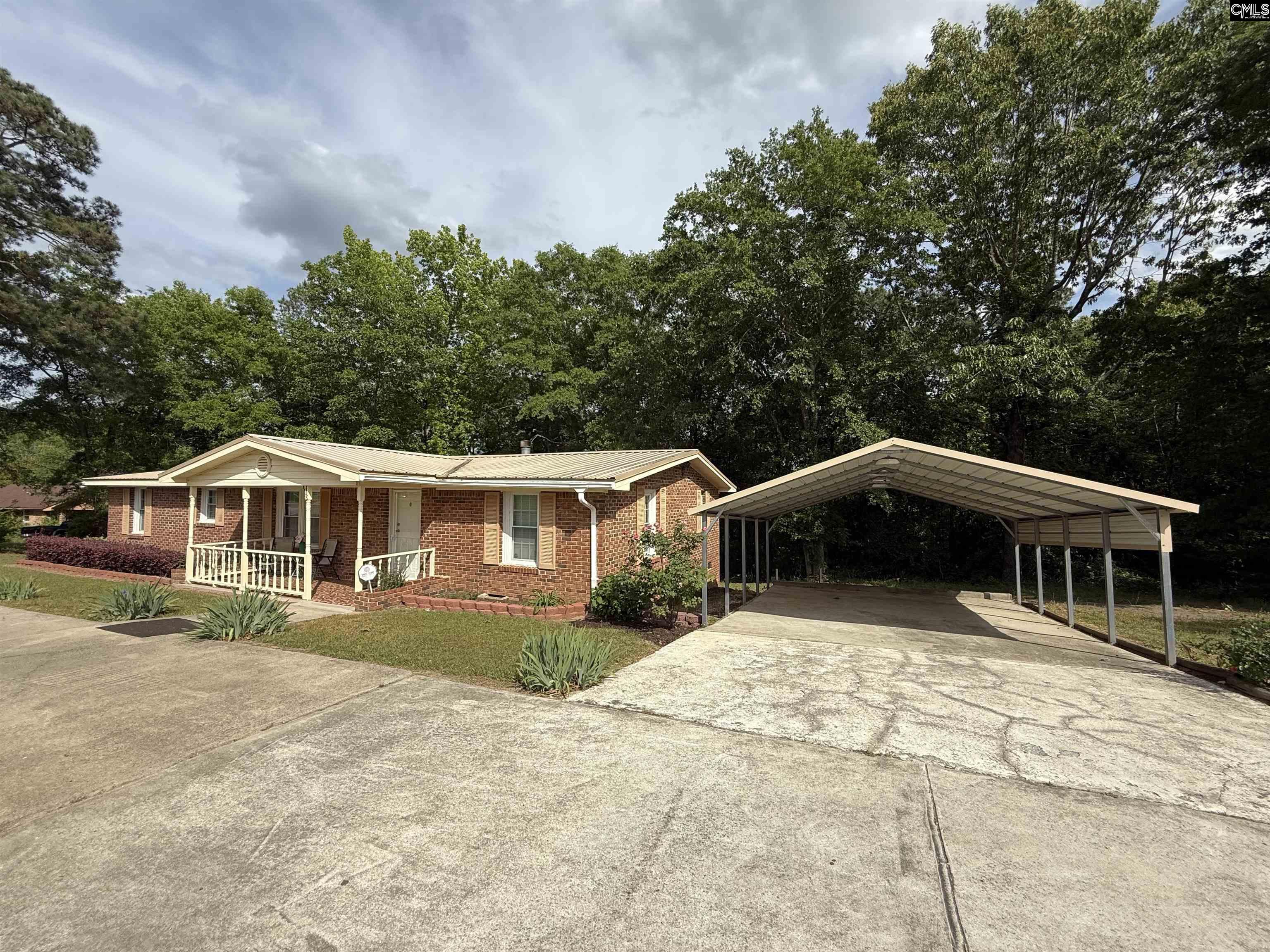 418 Govenor Heyward Road Eastover, SC 29044-9722
