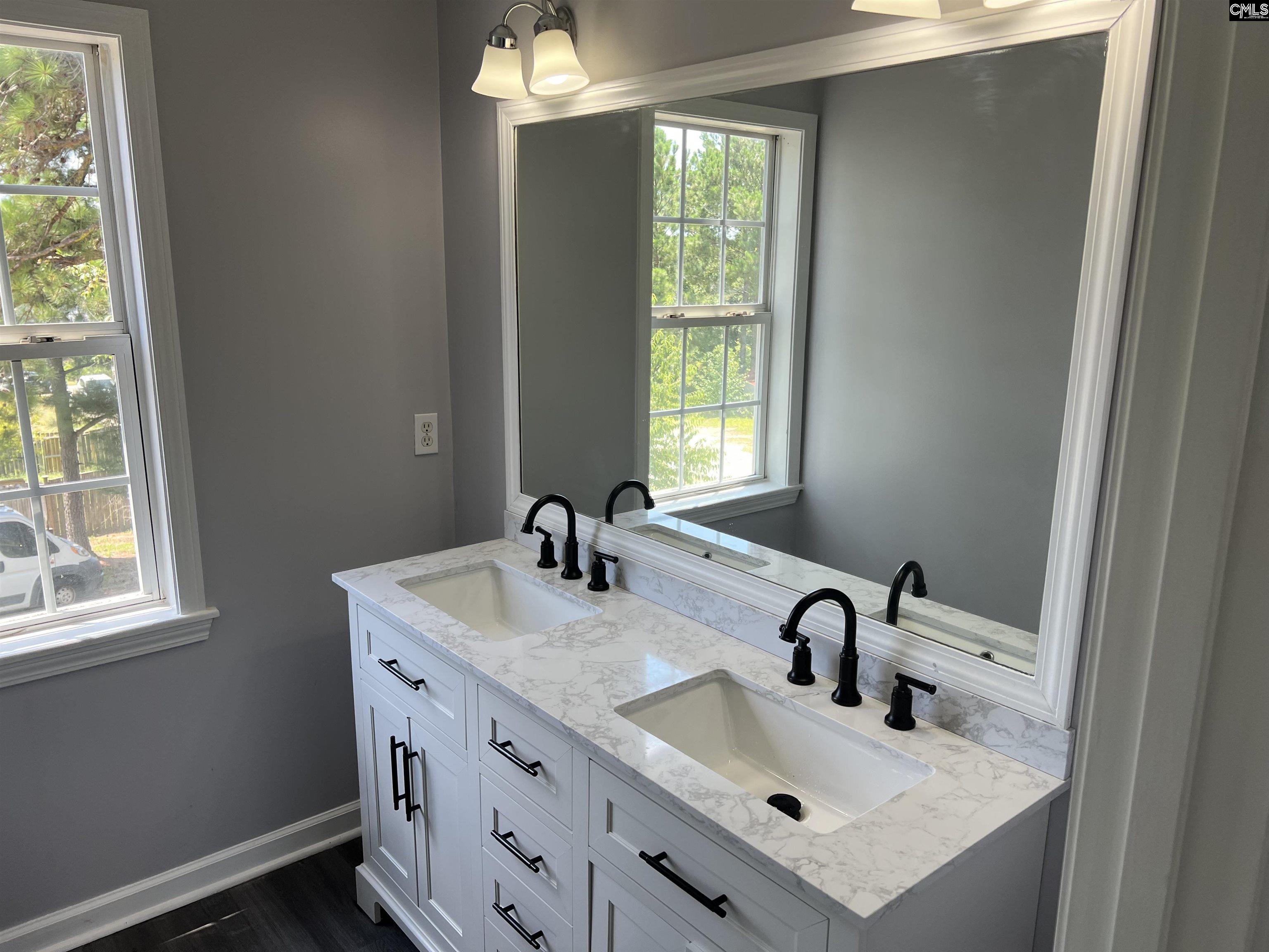 201 Double Eagle Circle Lexington, SC 29073