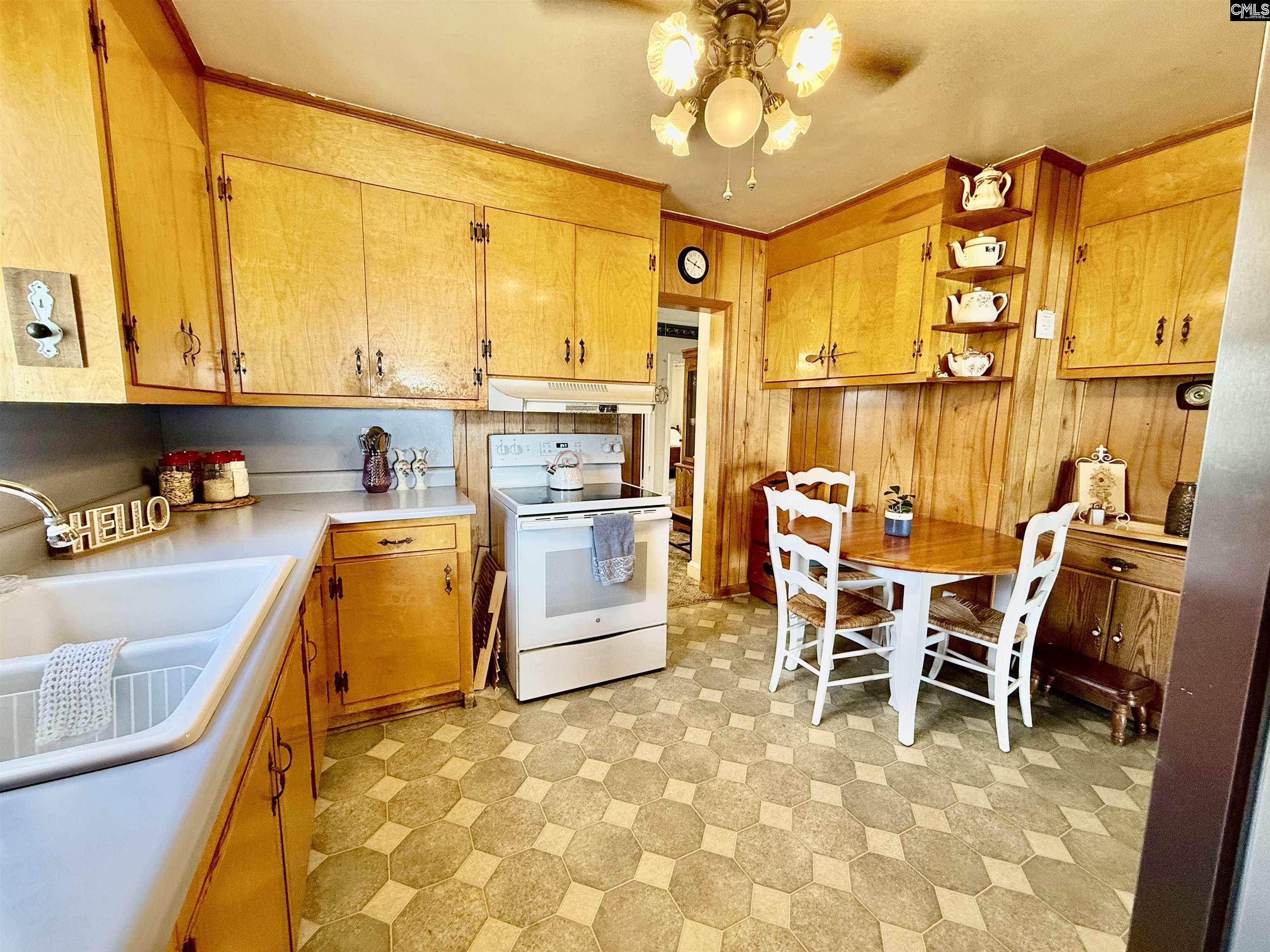 3 Underwood Avenue Great Falls, SC 29055
