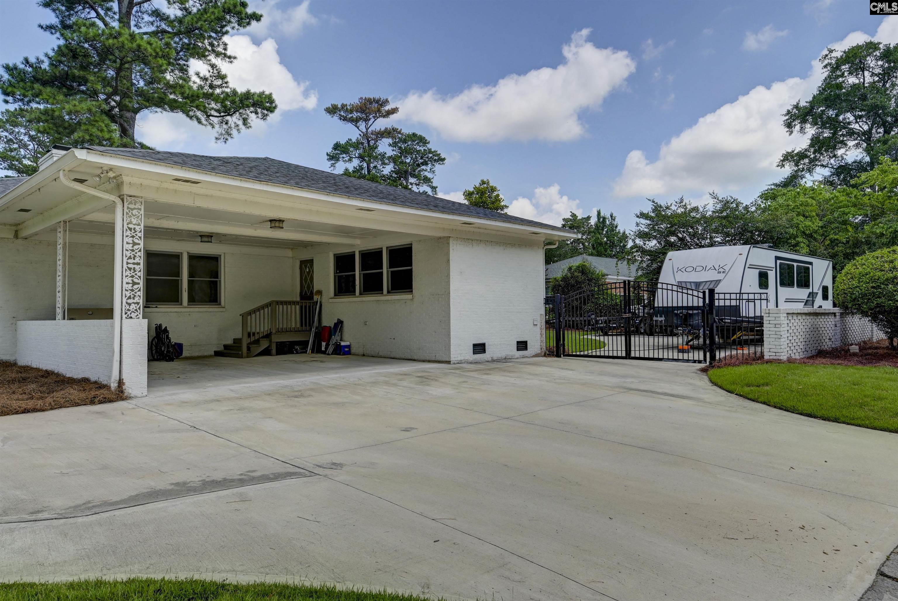 8 Brampton Circle Columbia, SC 29206
