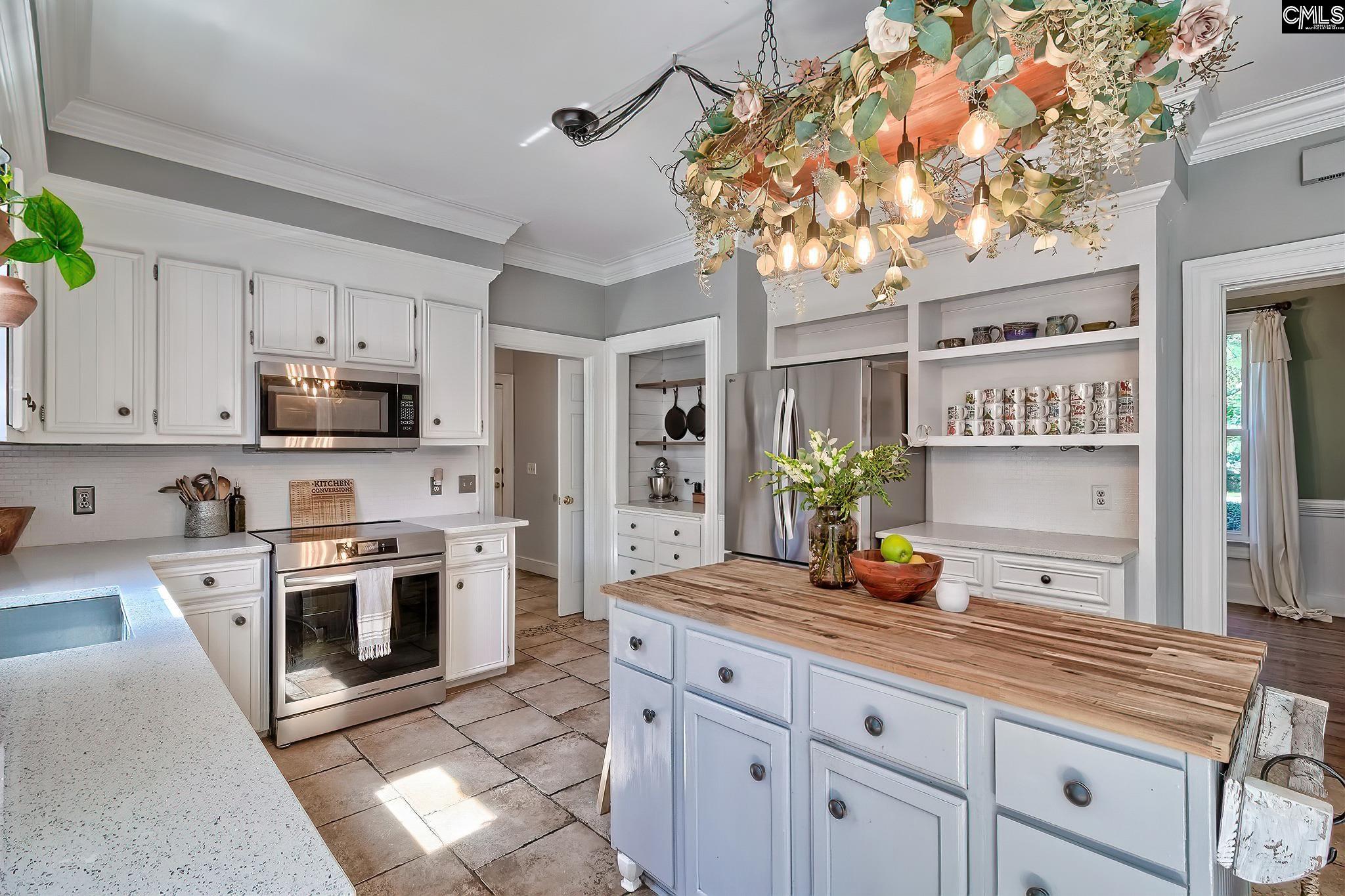 220 Viking Drive Columbia, SC 29229