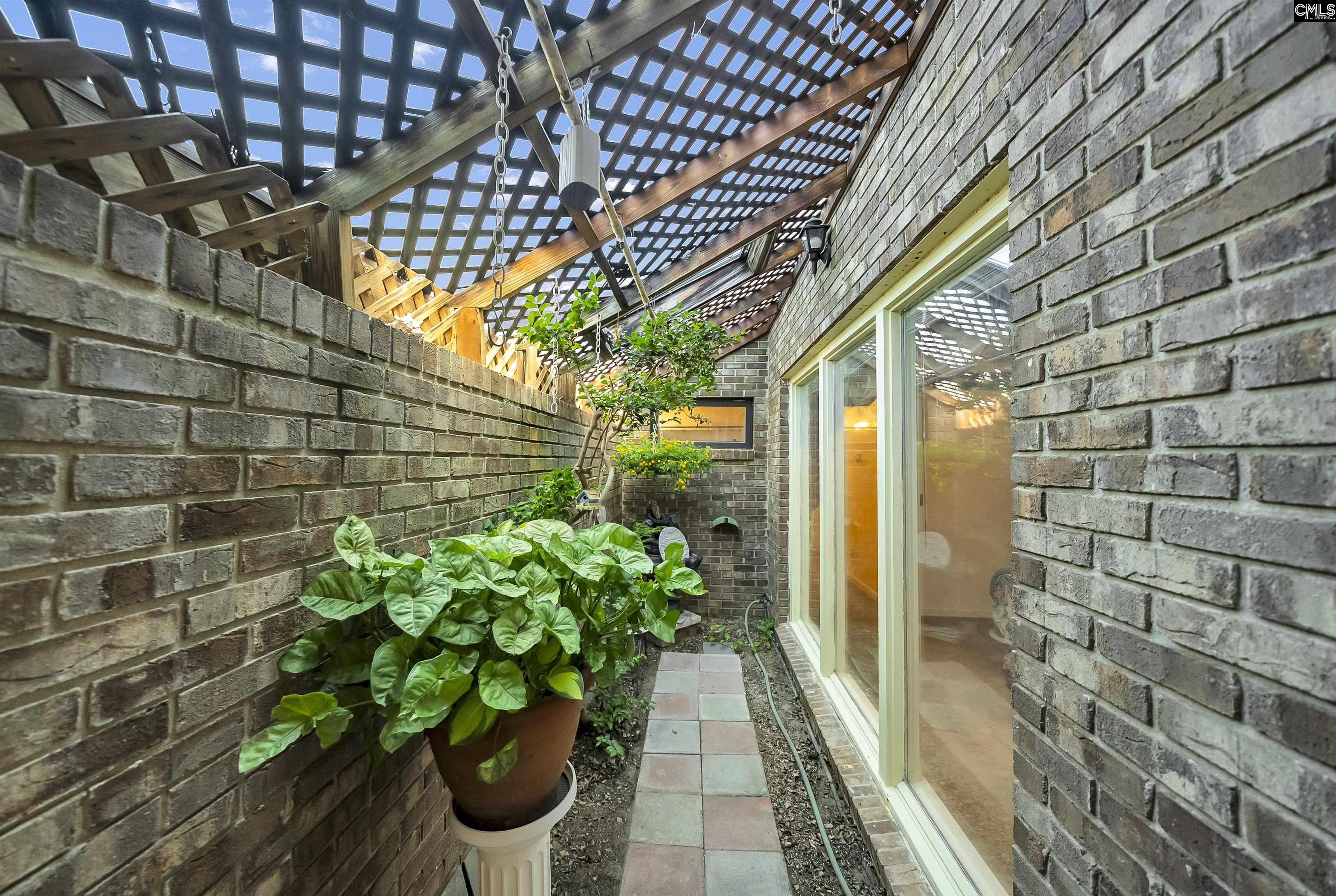 305 Patio Place Columbia, SC 29212