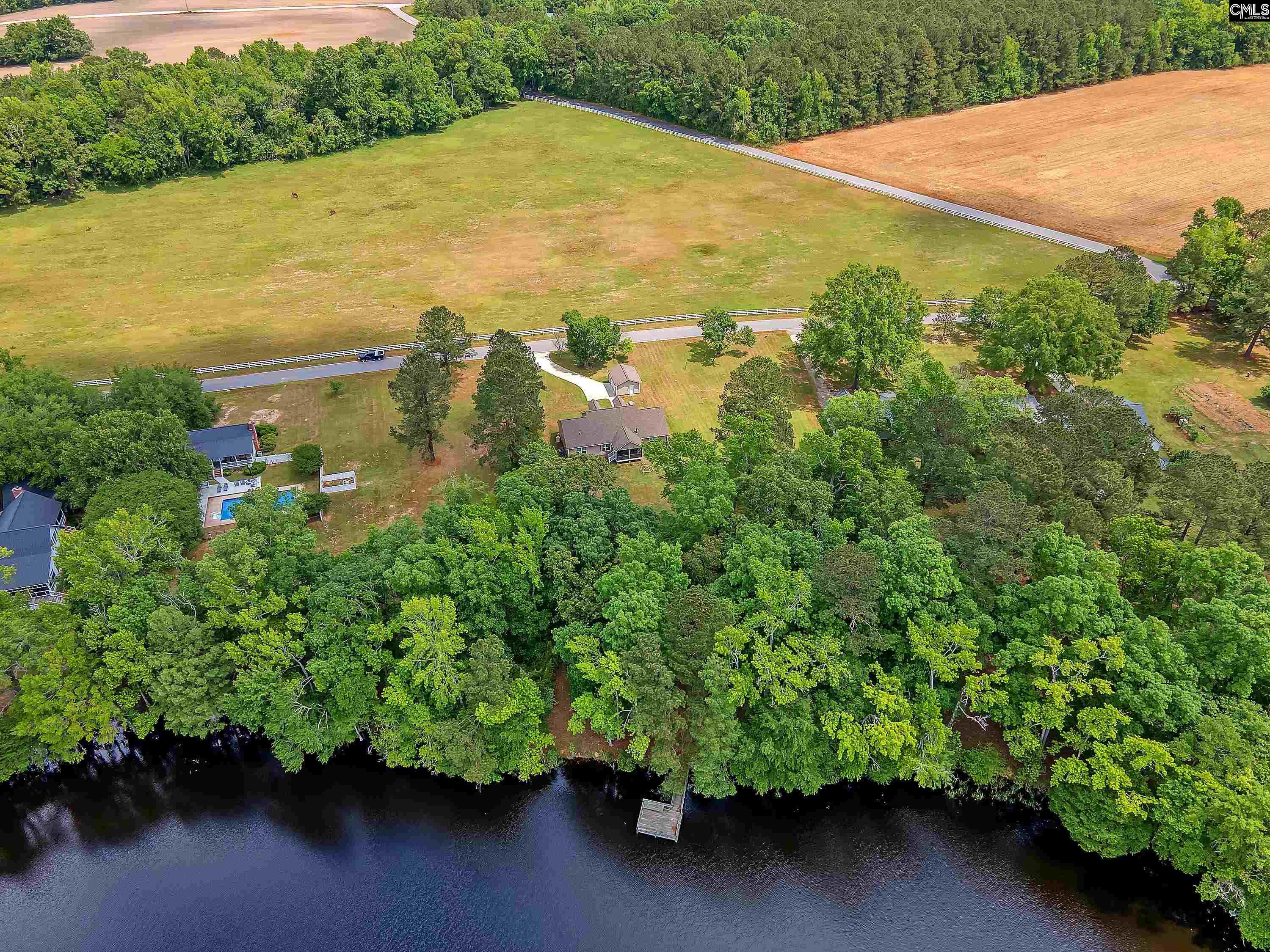 1403 Winnwood Lane Summerton, SC 29148