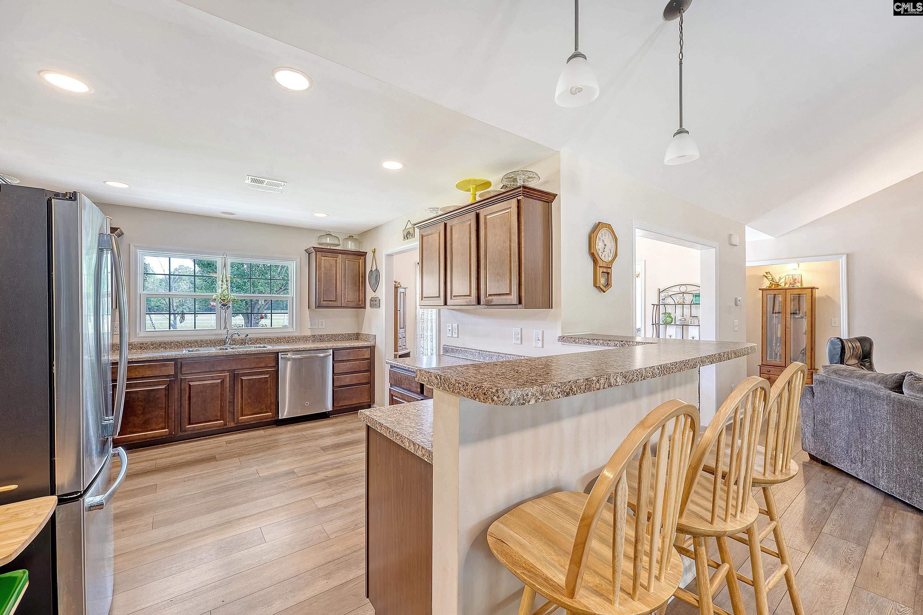 1403 Winnwood Lane Summerton, SC 29148