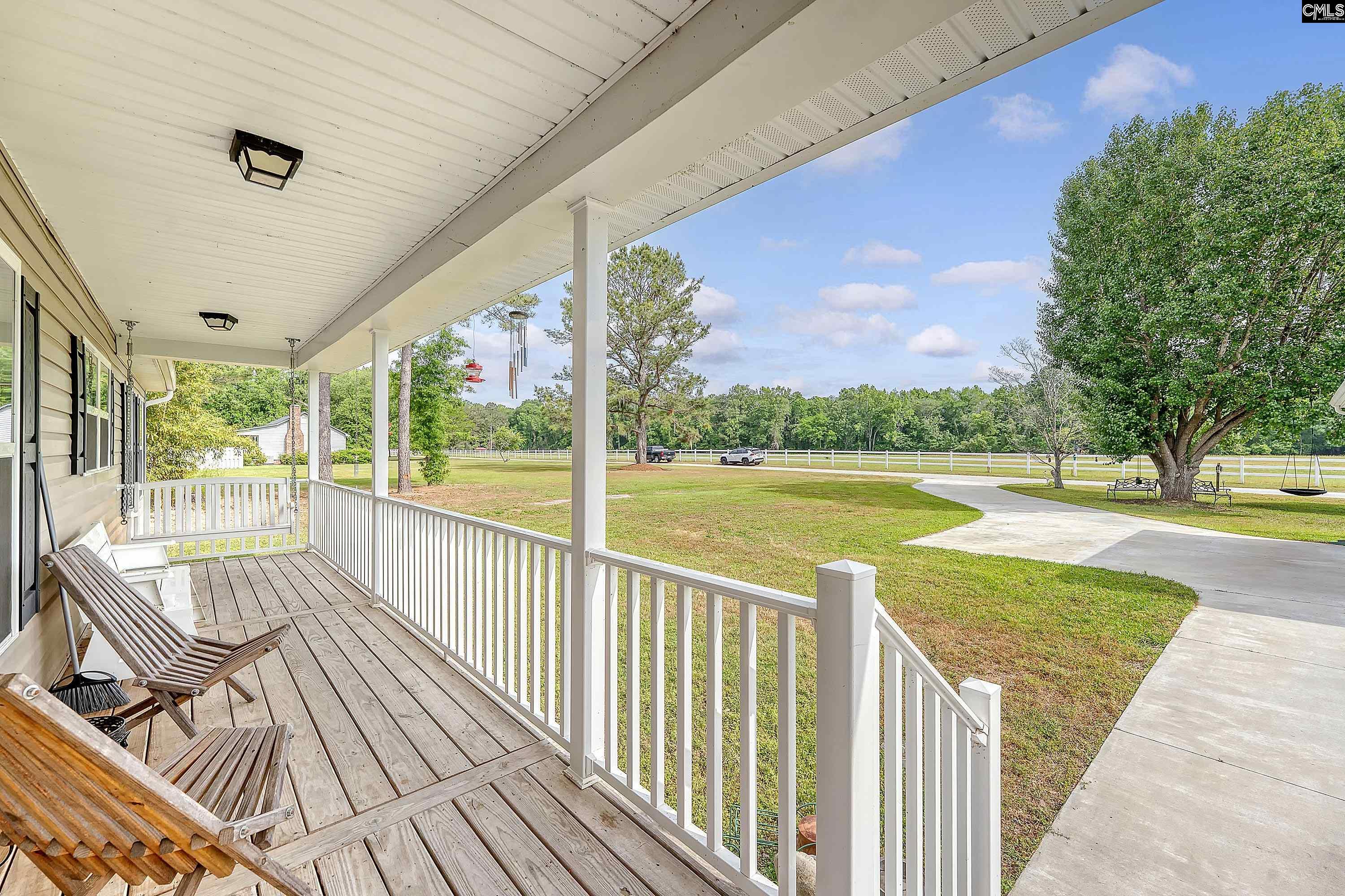 1403 Winnwood Lane Summerton, SC 29148